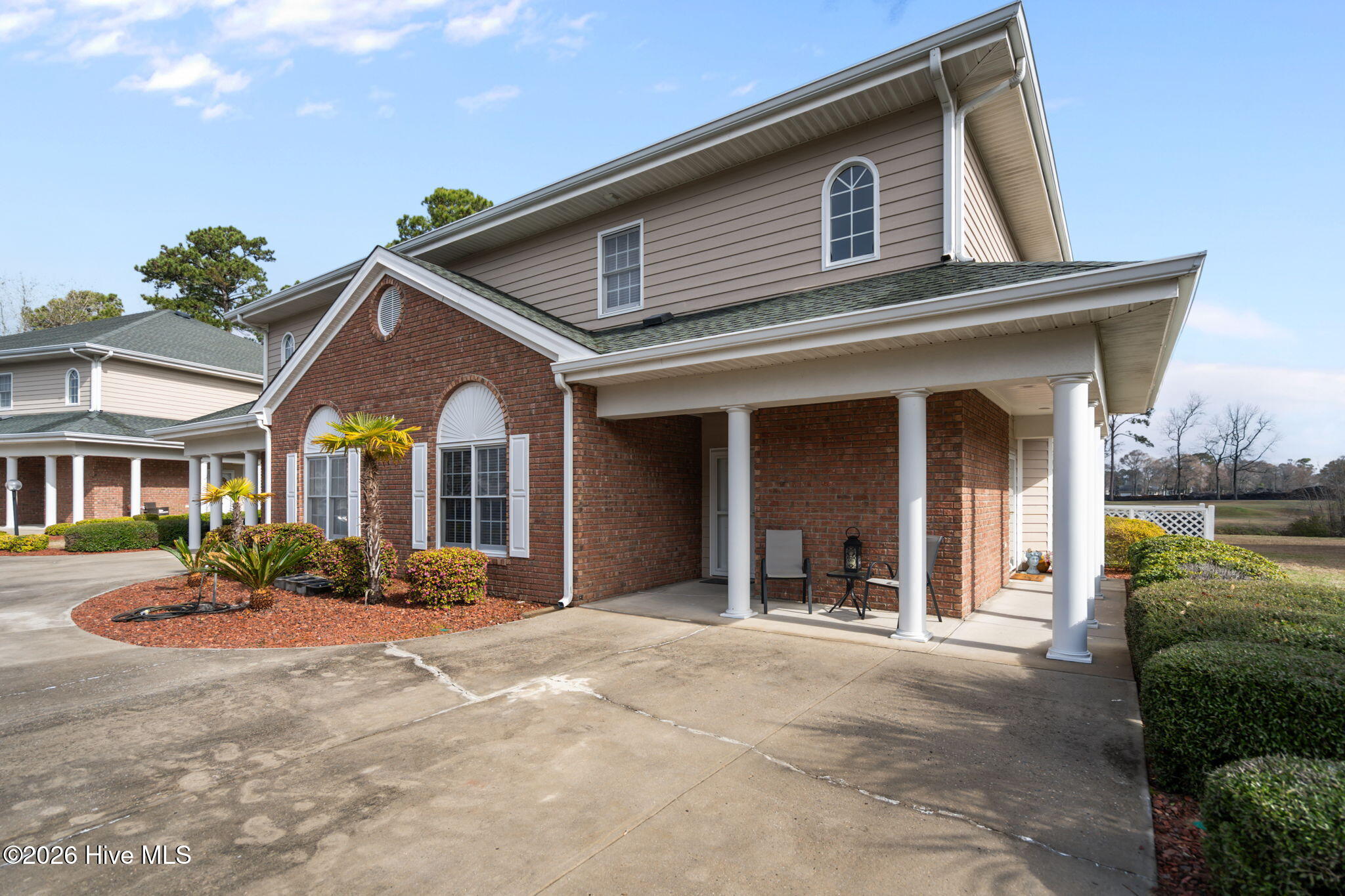 100559711 | Photo 71