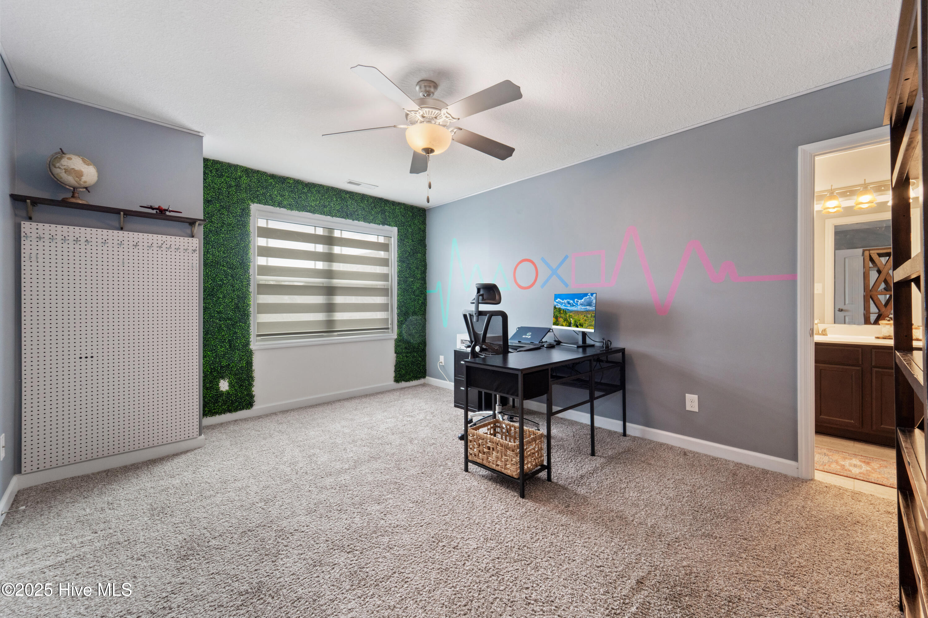 100544806 | Photo 13