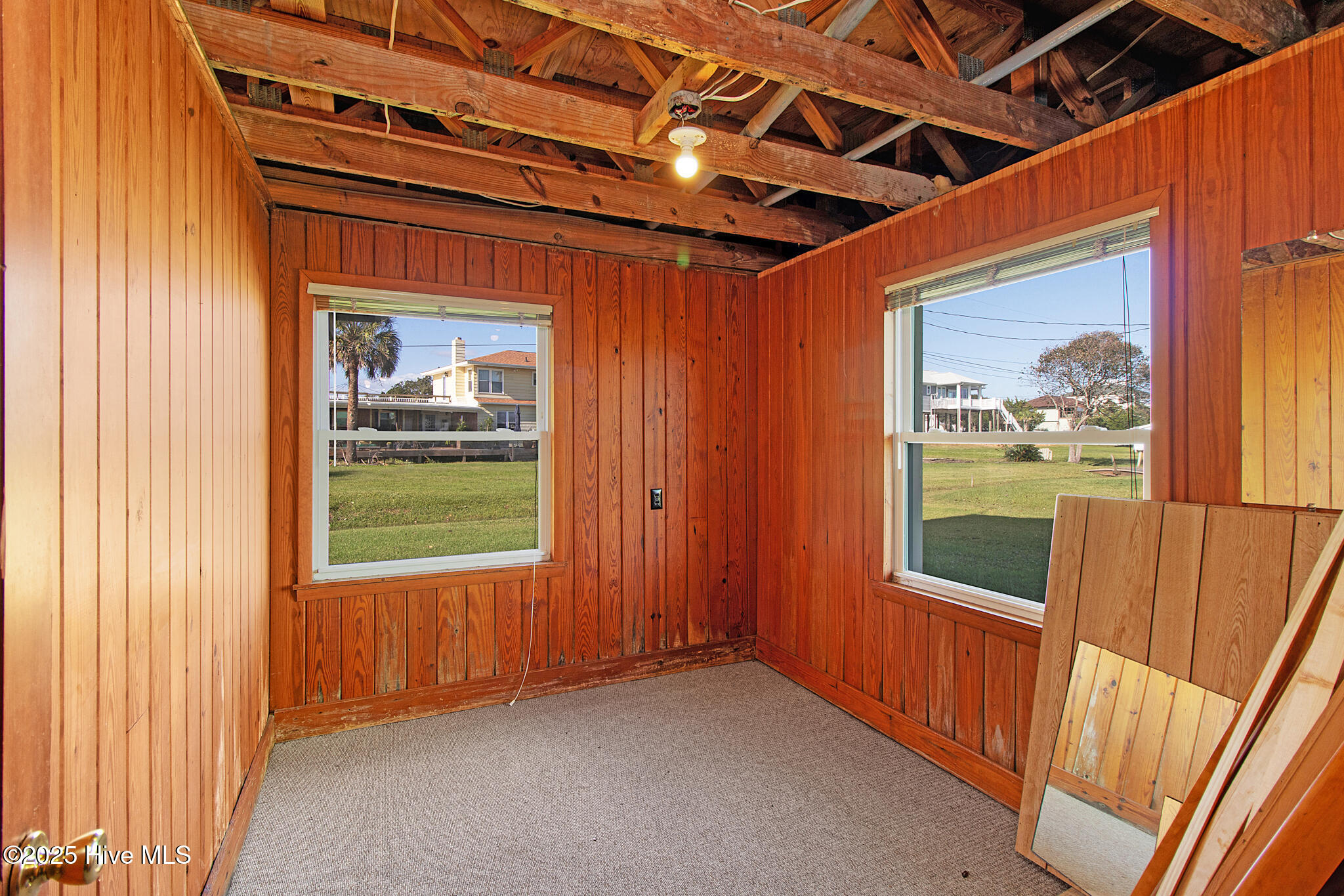 100535334 | Photo 41