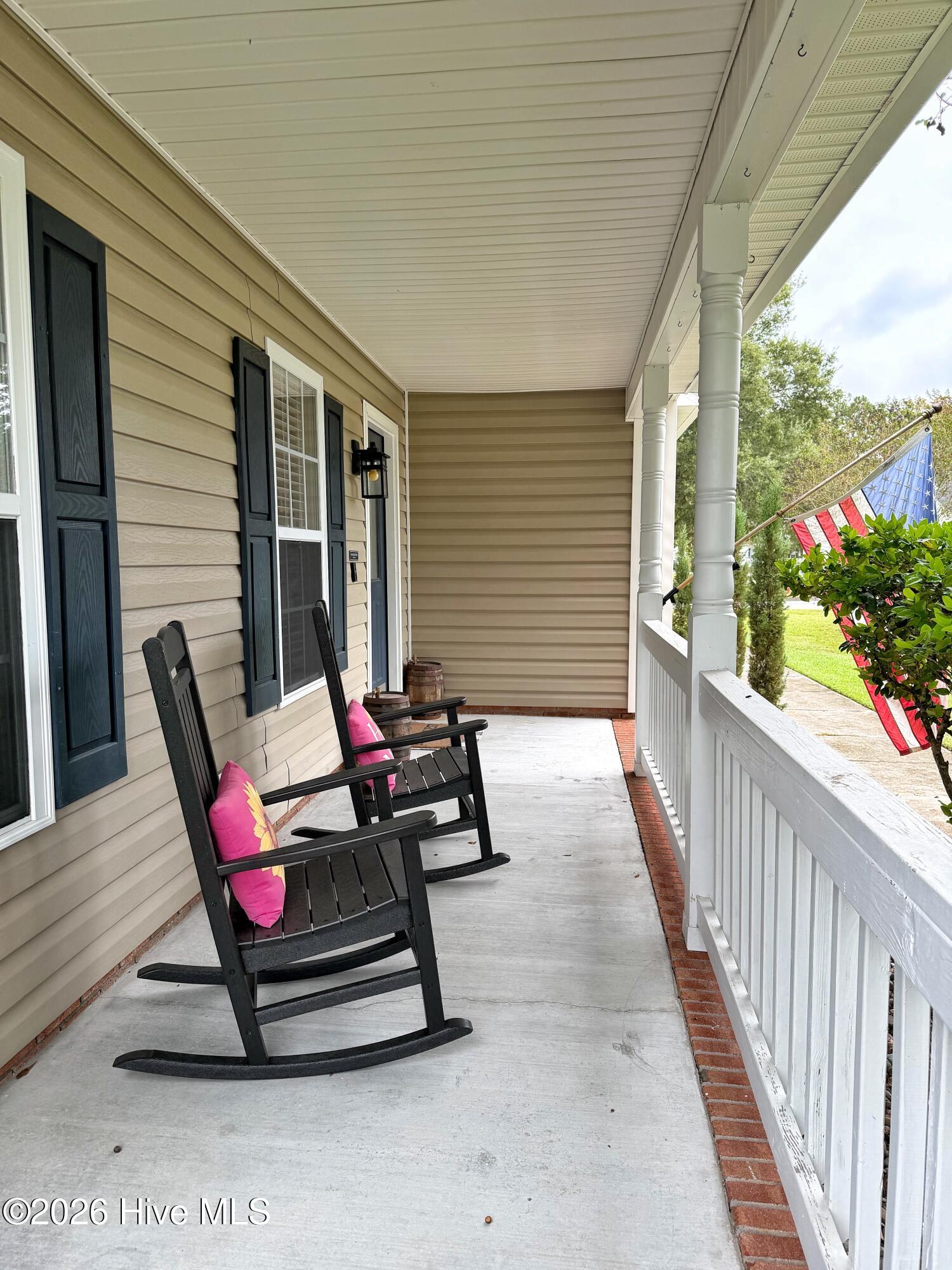 Photo 3 of Single family home for sale at 194 Bridlewood Dr, Jacksonville, NC 28540 | MLS# 100608938 | Listing updated on 2026-10-08