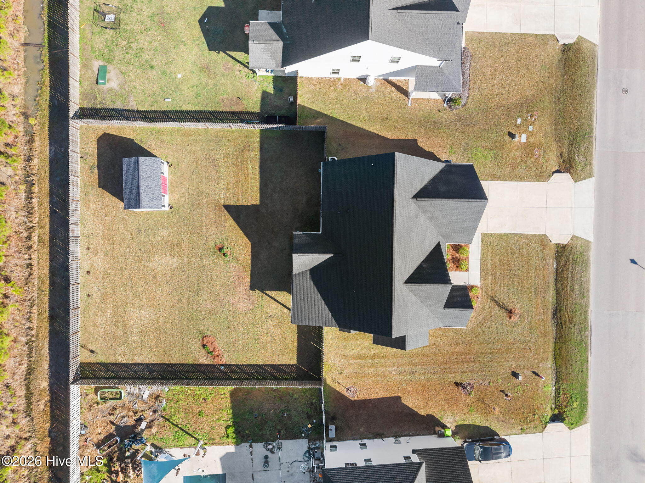 100561357 | Photo 44