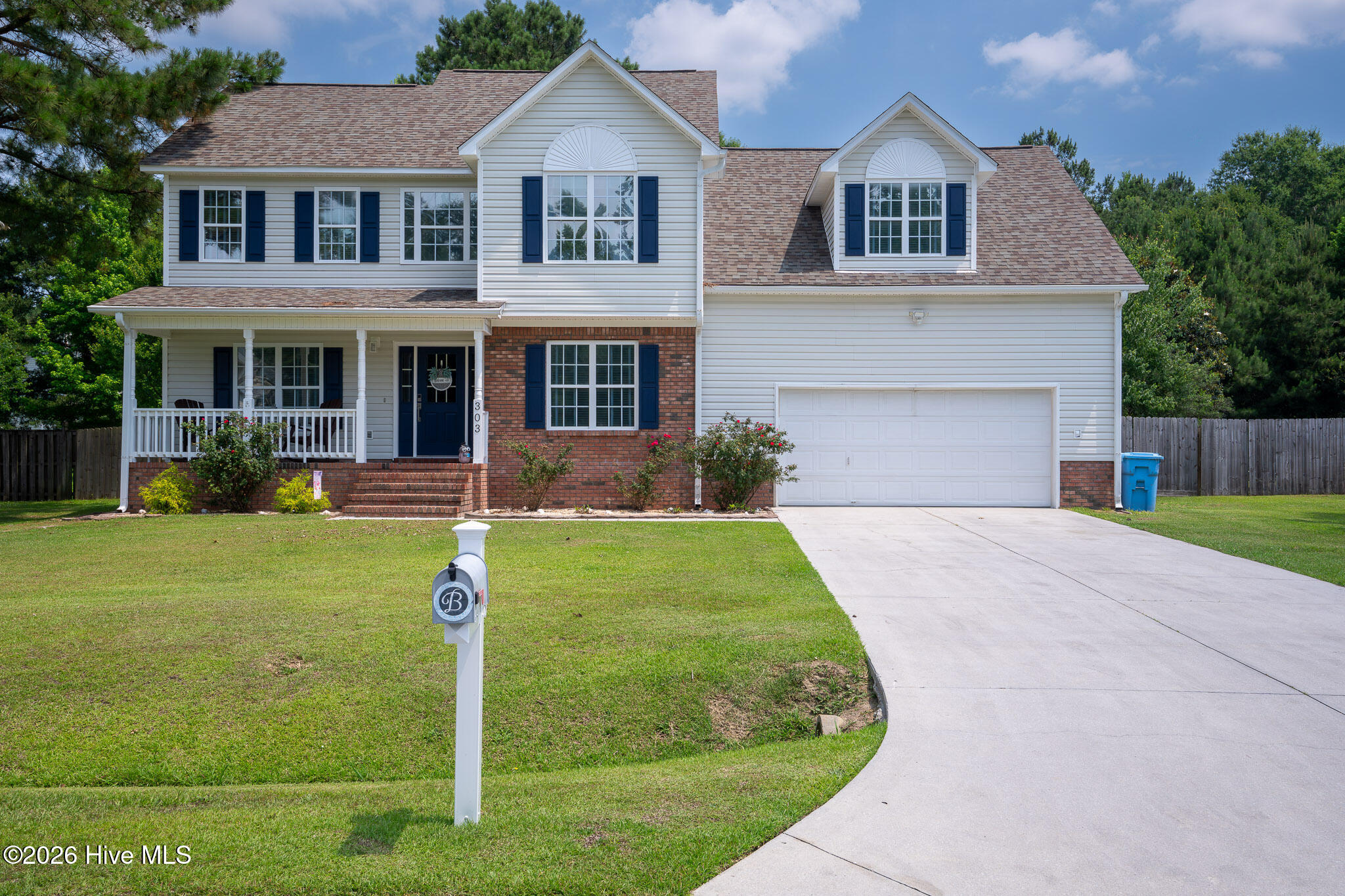303 E Regent Court,Jacksonville