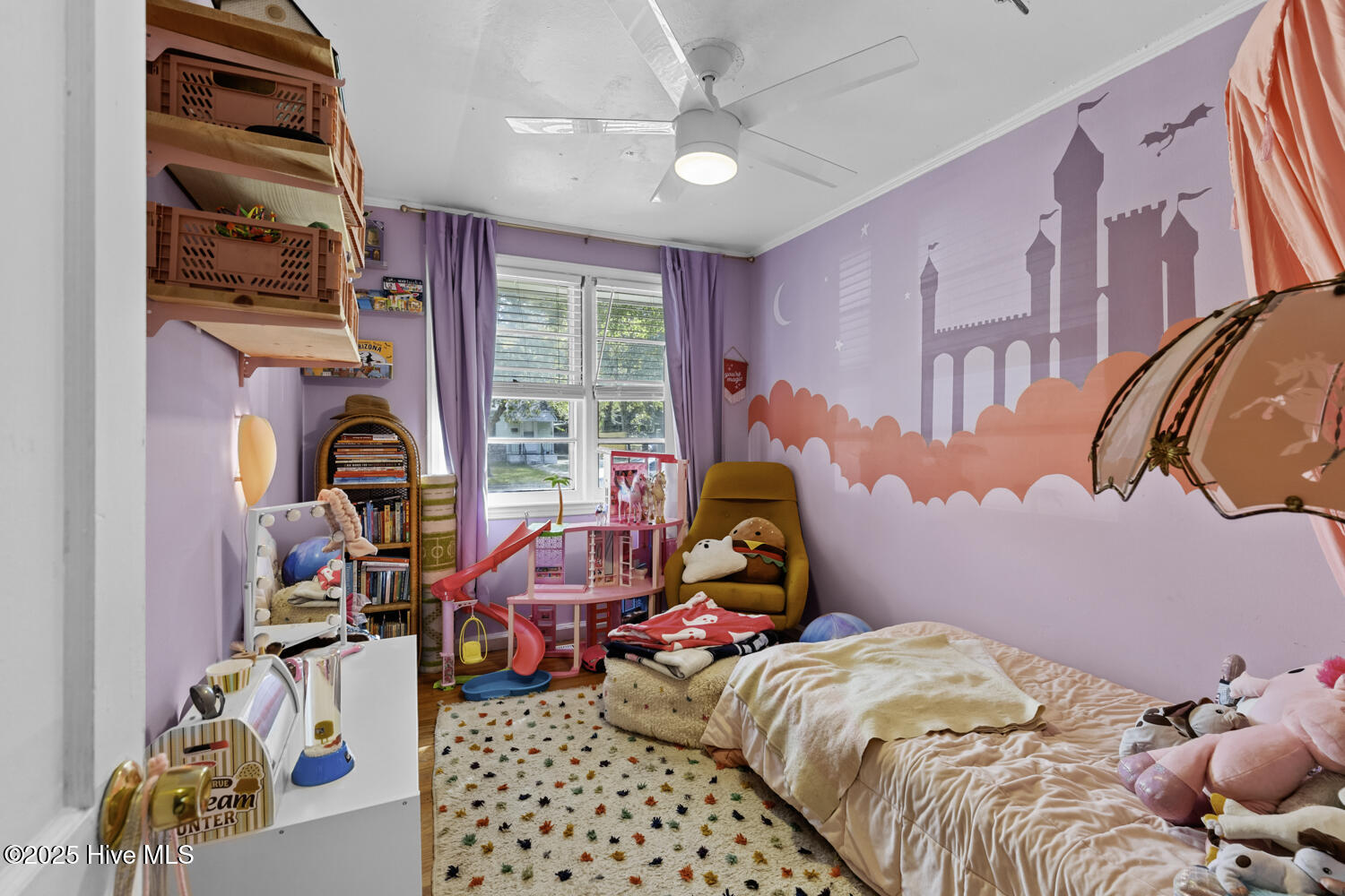 100535338 | Photo 23