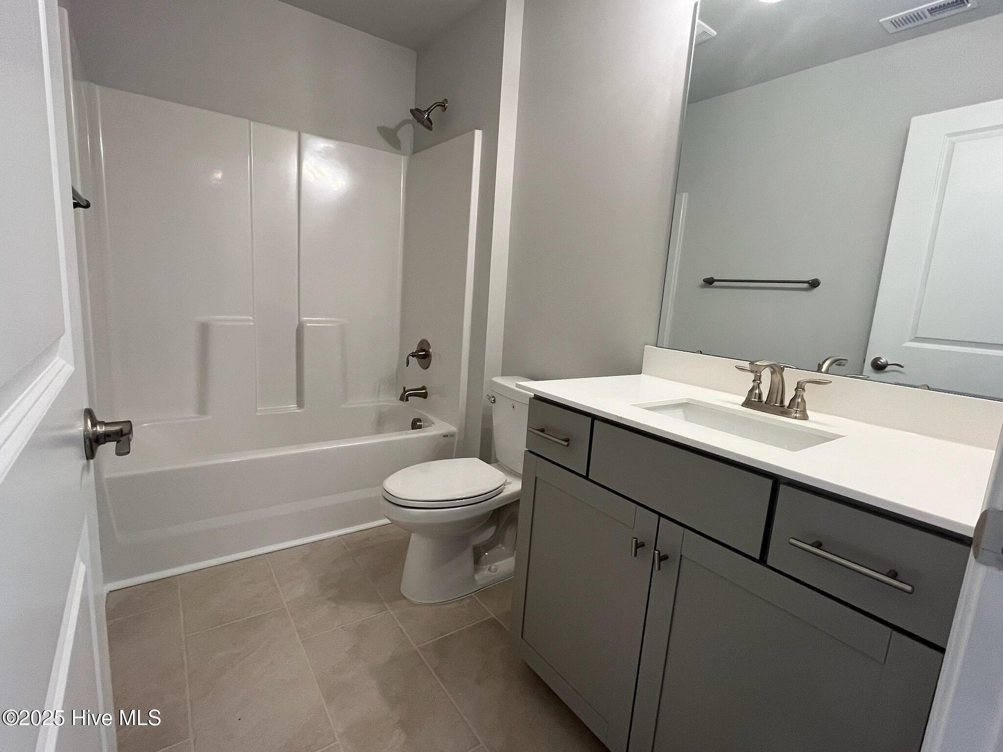 100423282 | Photo 41