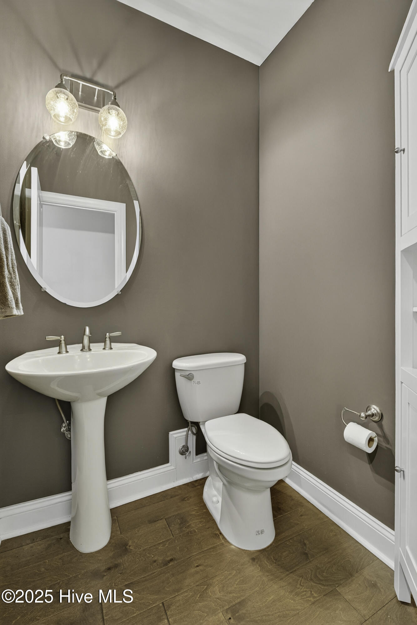 100536427 | Photo 14