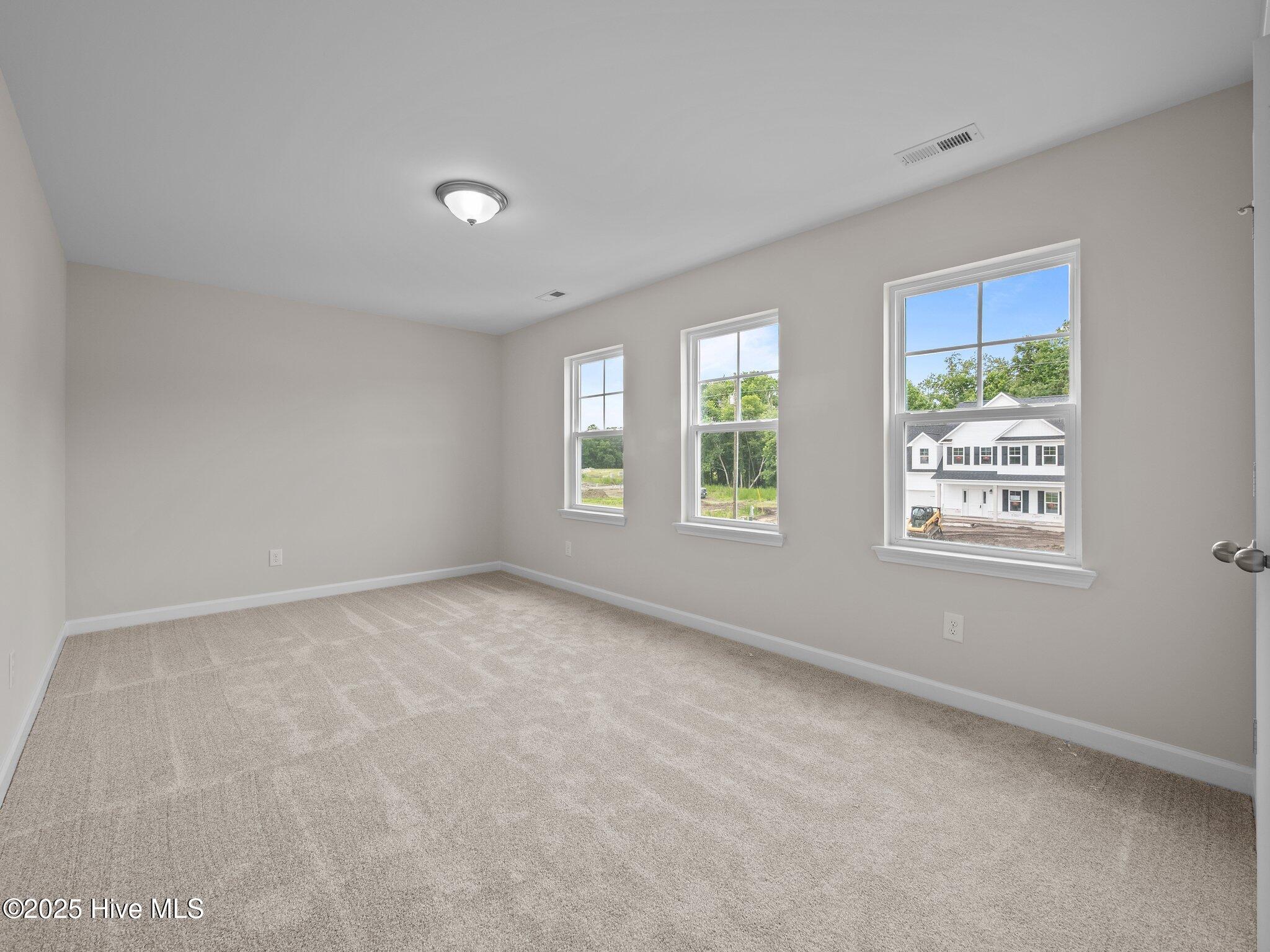 100511213 | Photo 20