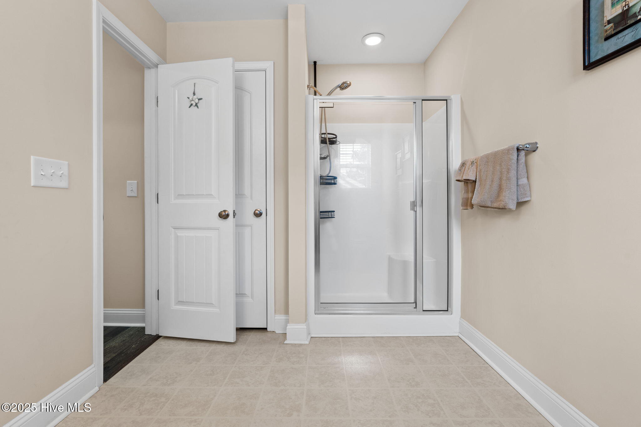 100546939 | Photo 29