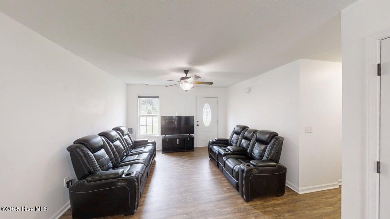 103-Hawsboro-Ct-08112025_154758