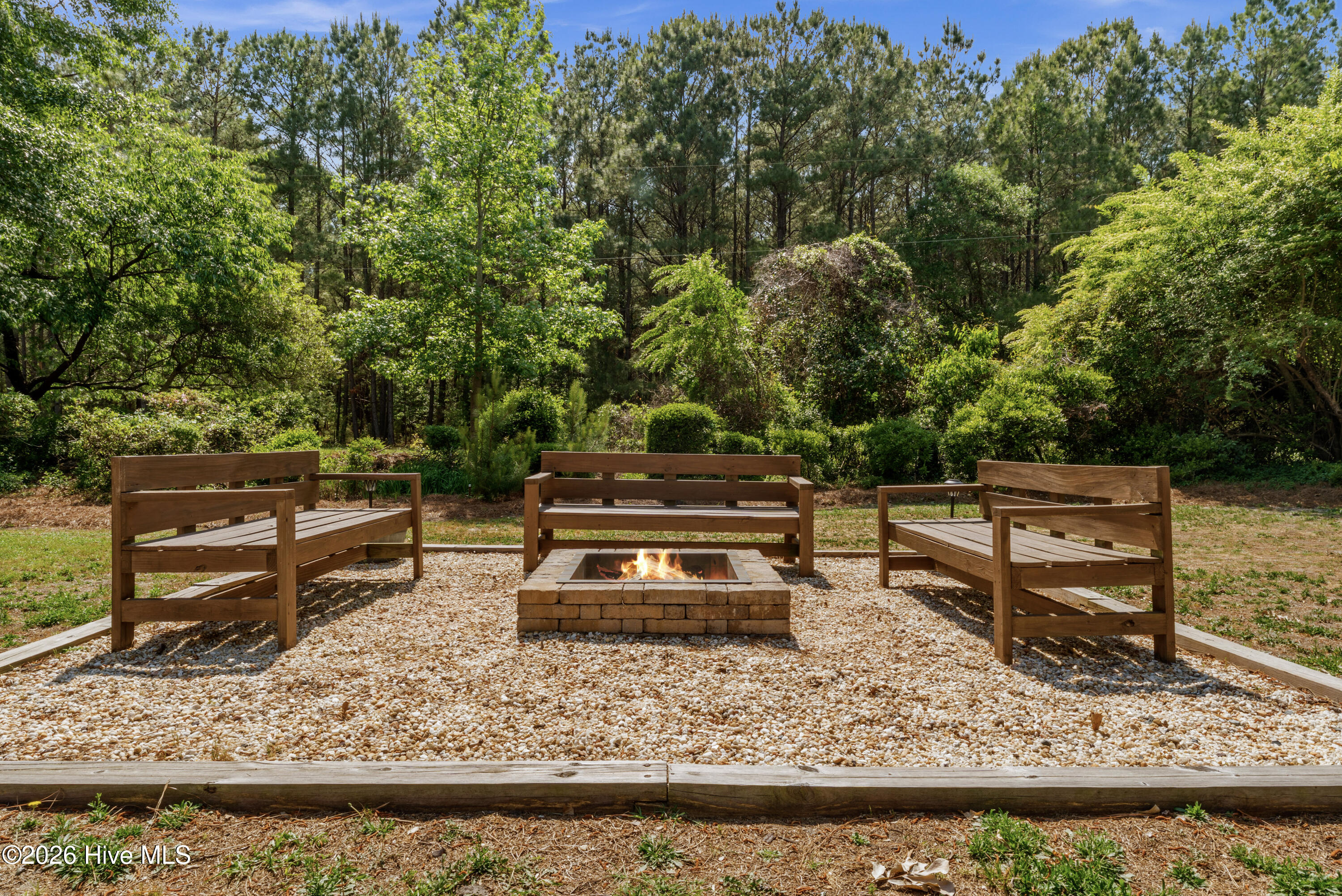 100569922 | Photo 57