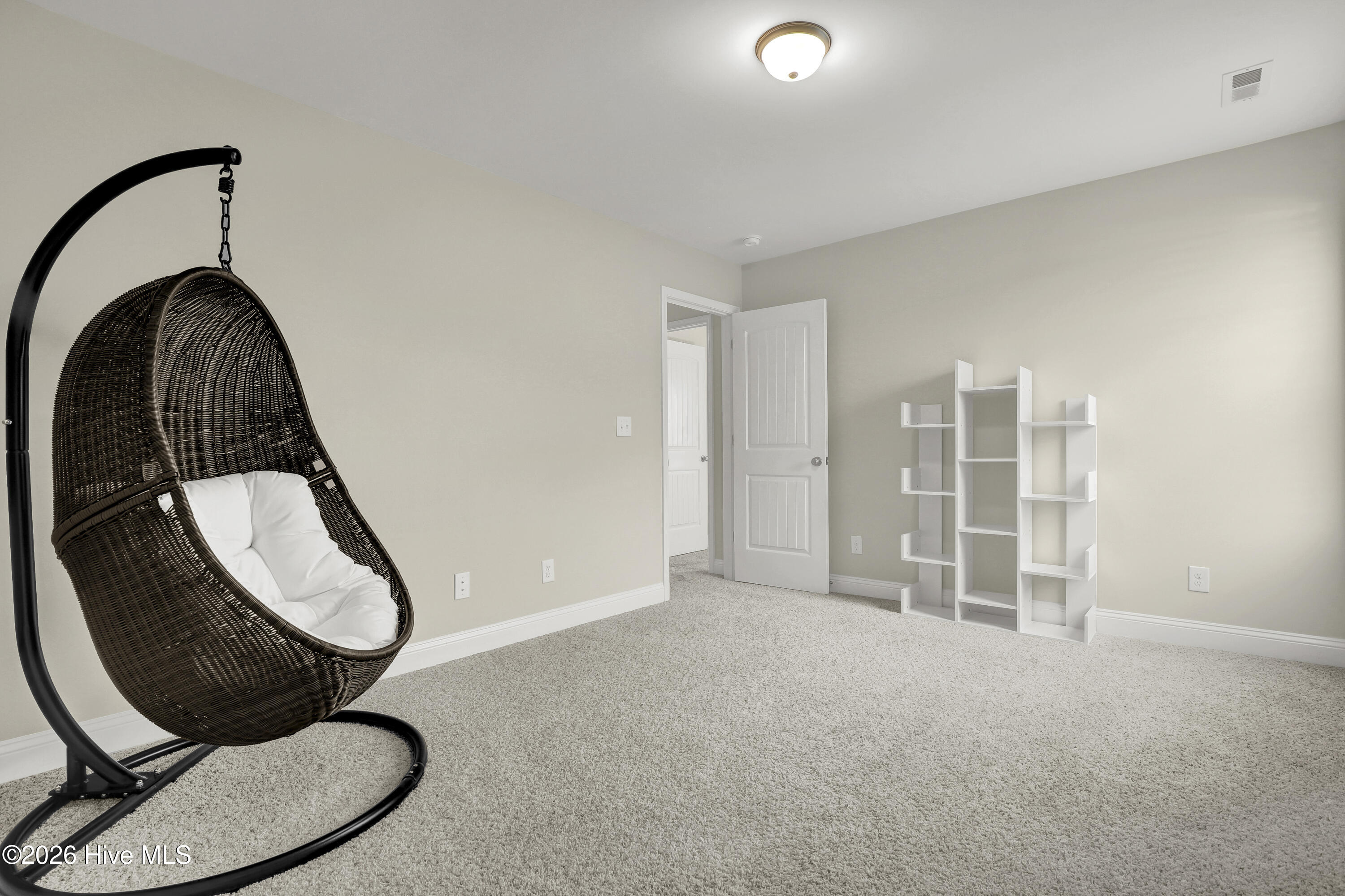 100550912 | Photo 25