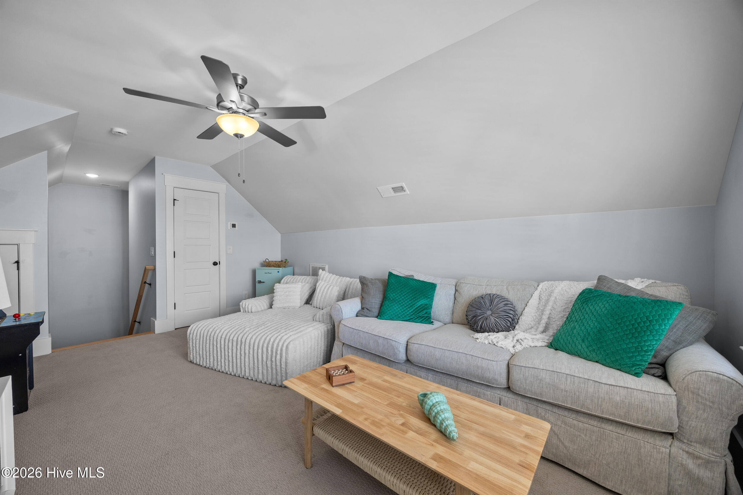 100555433 | Photo 55