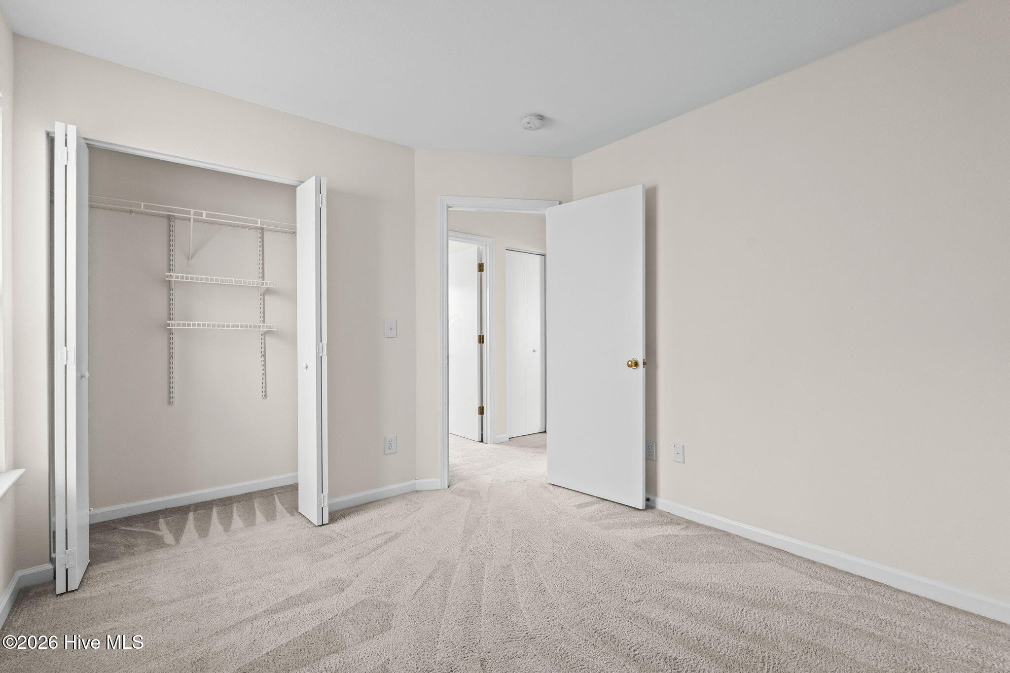 100548691 | Photo 22