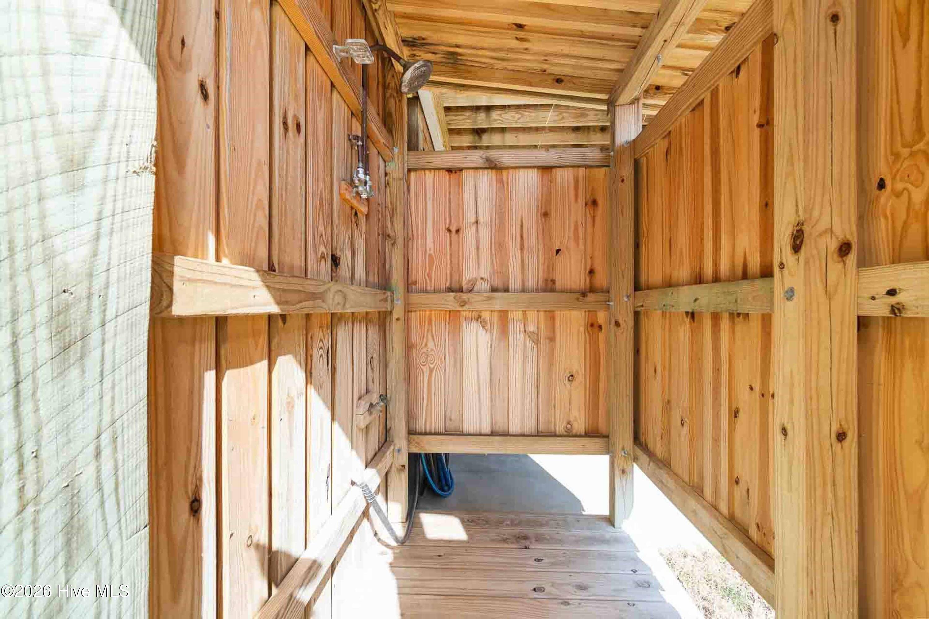 1092 Murphy Farm Road,Merritt