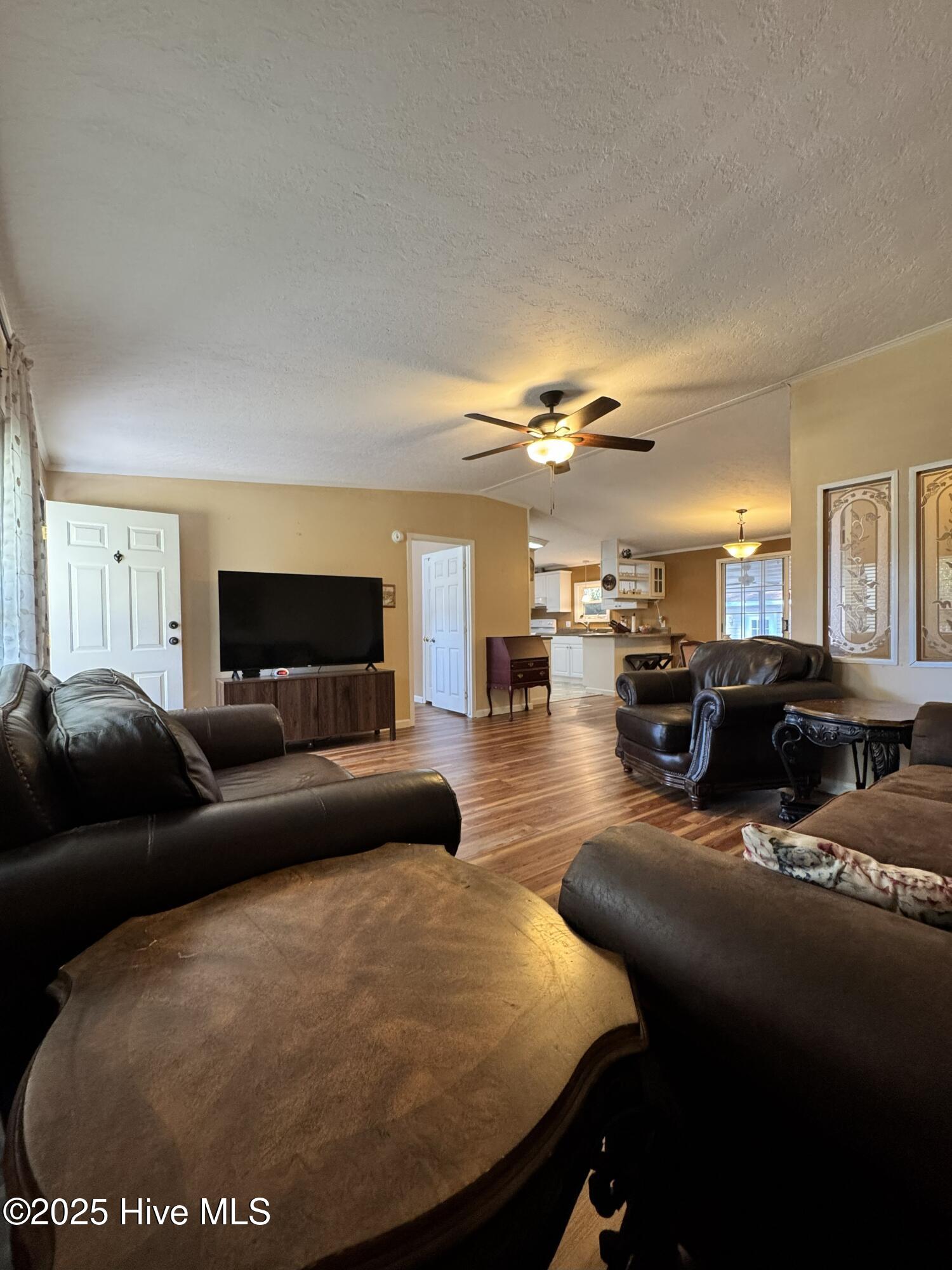 100538236 | Photo 19