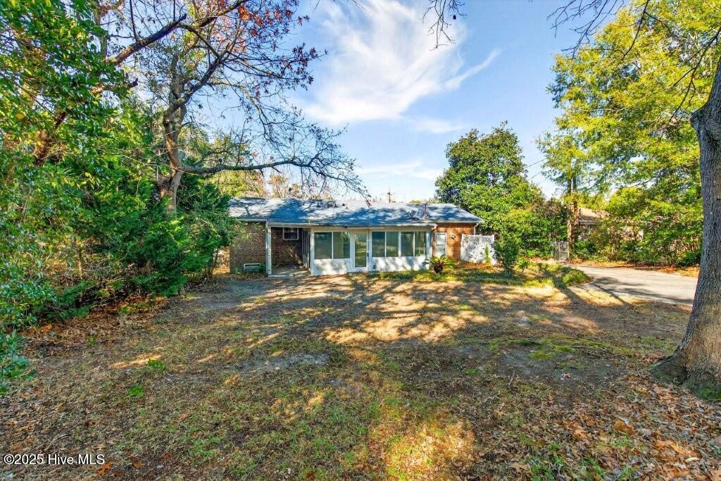 100545243 | Photo 26