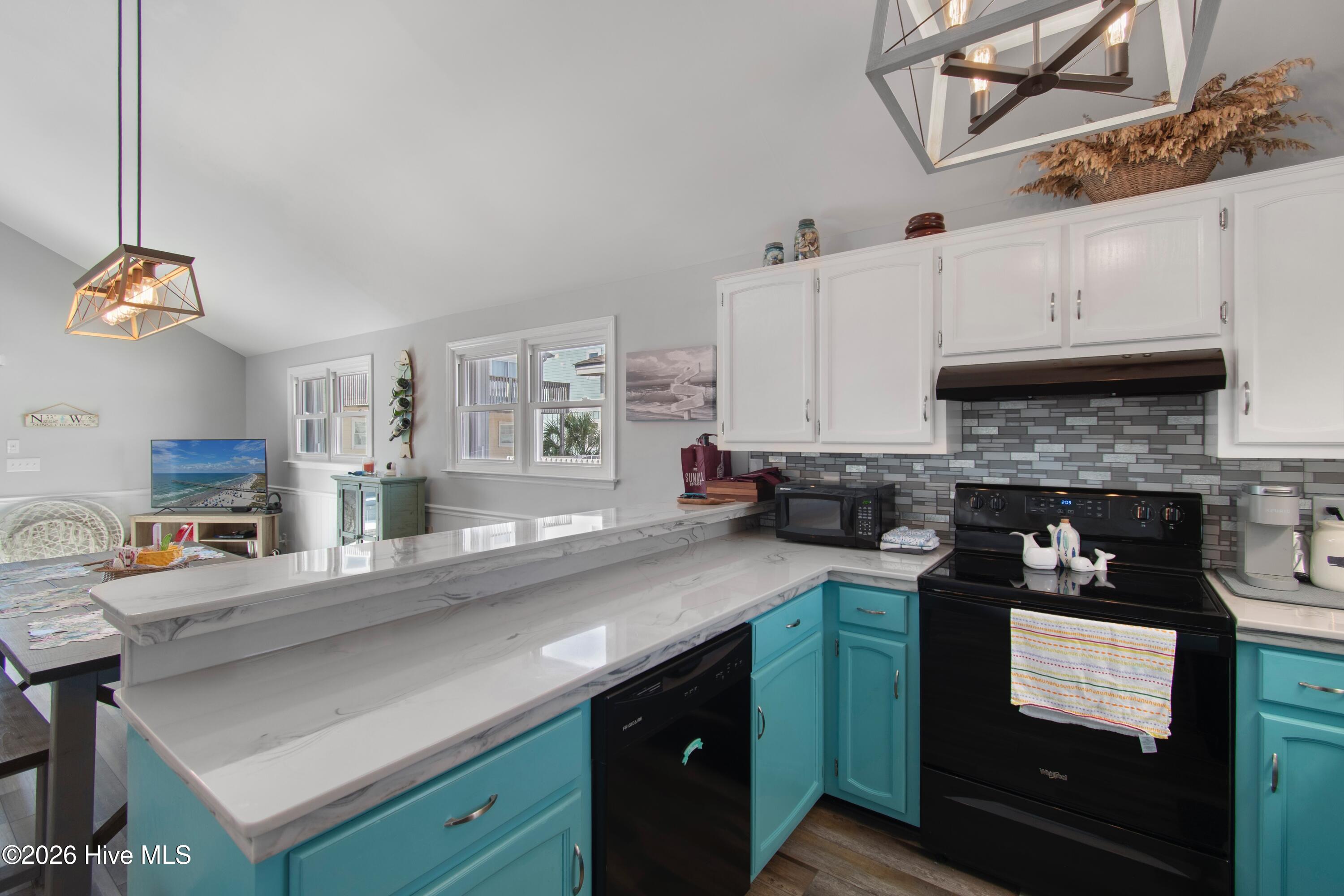 100555544 | Photo 15