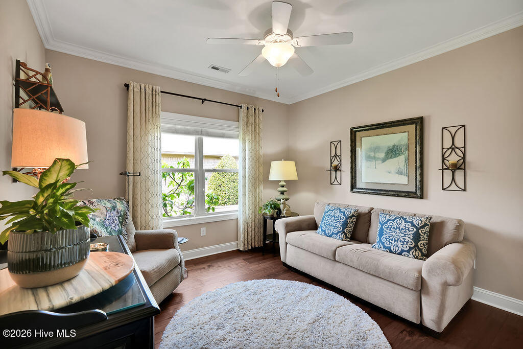 100562114 | Photo 24