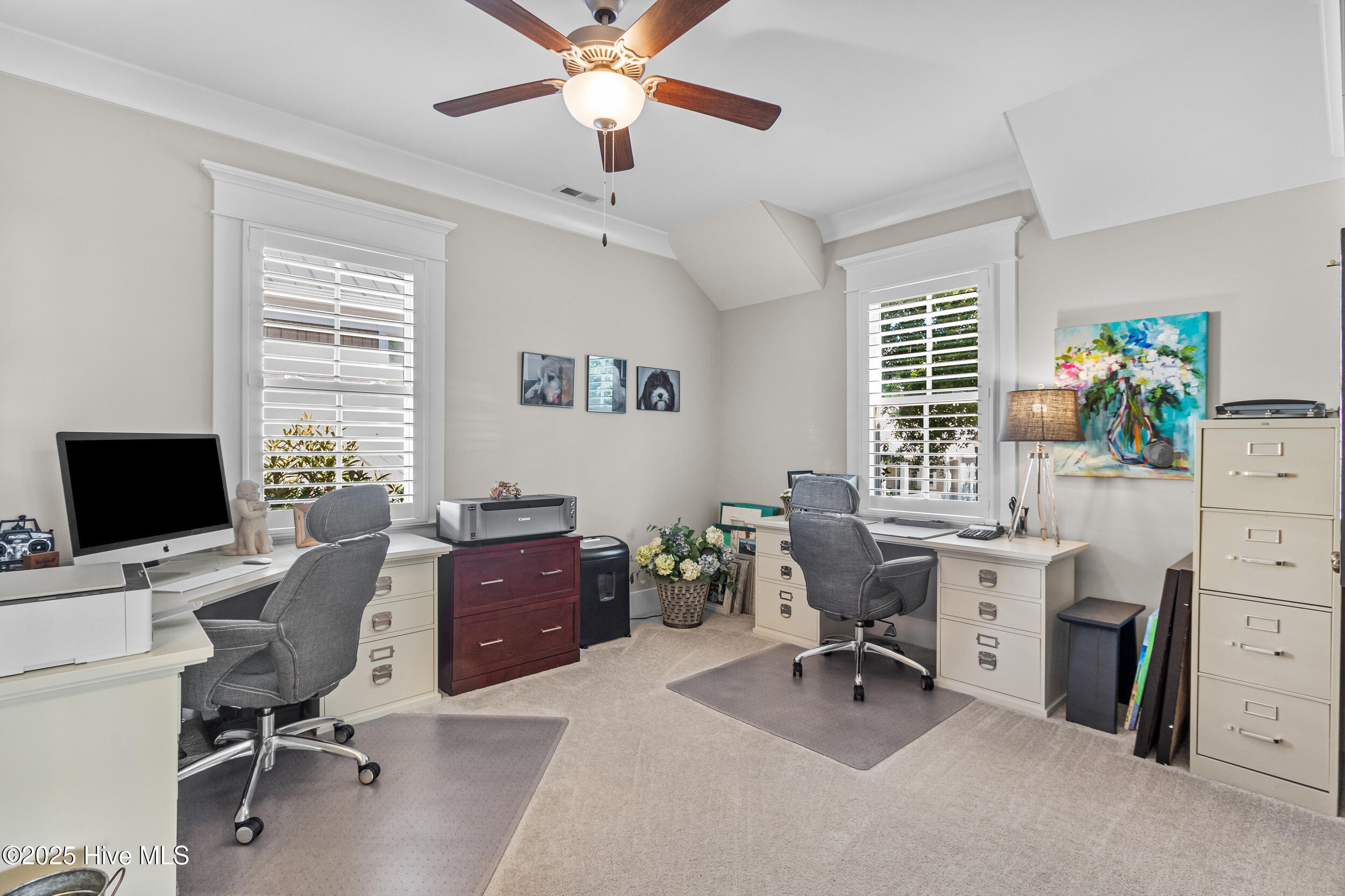 100537766 | Photo 36