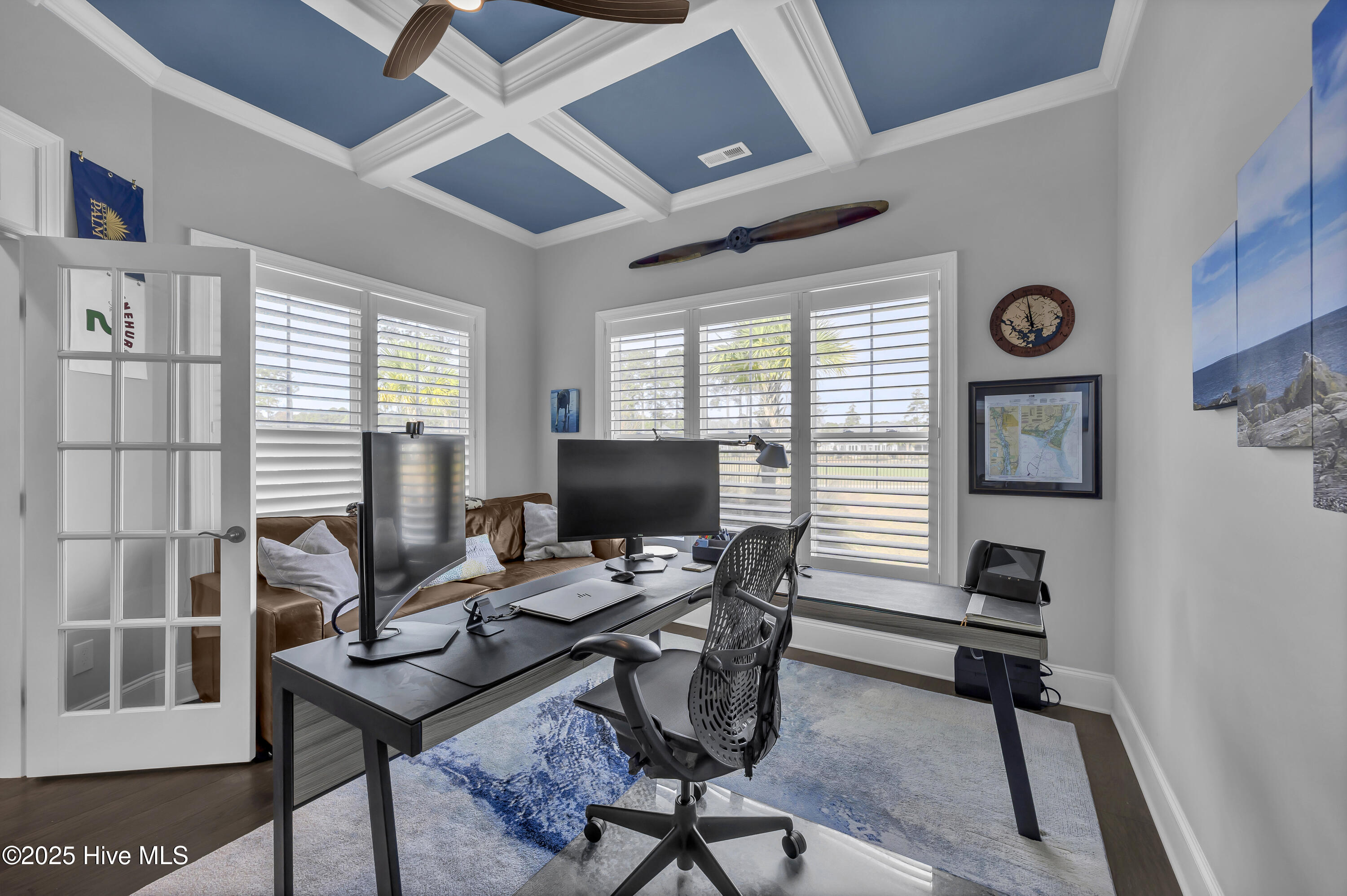 100546758 | Photo 43