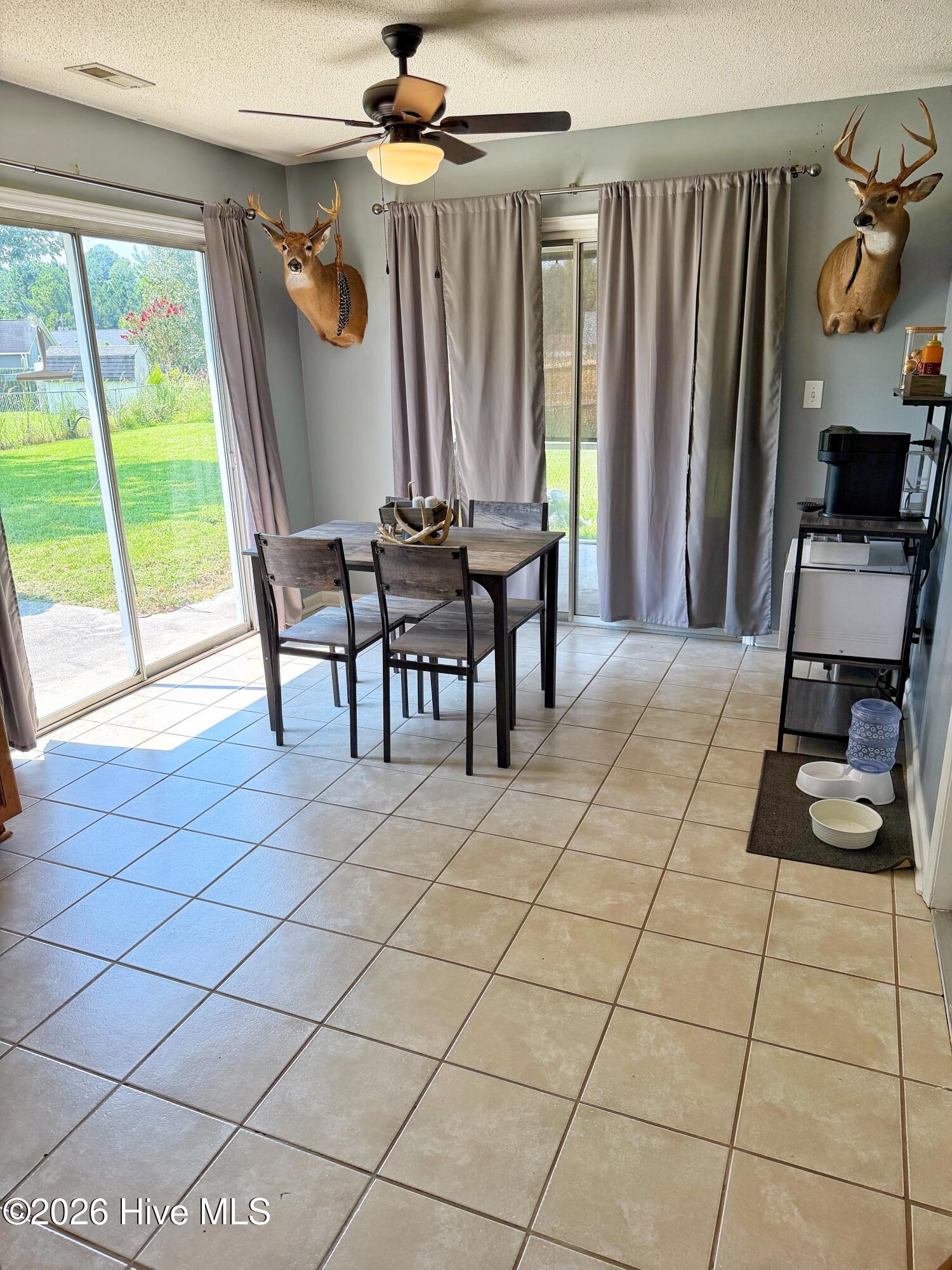 303 Marcia Court,Hubert