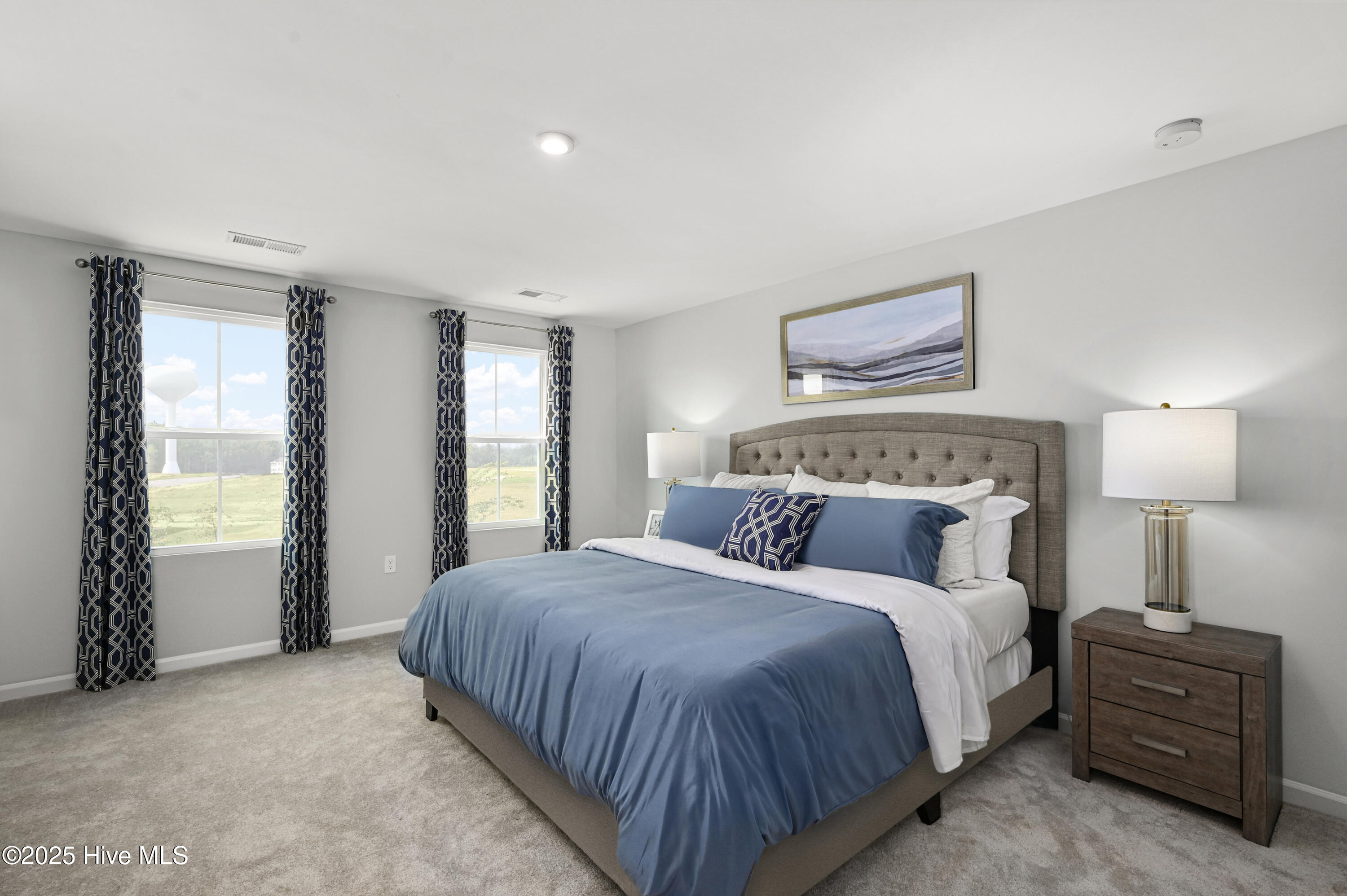 100566857 | Photo 10