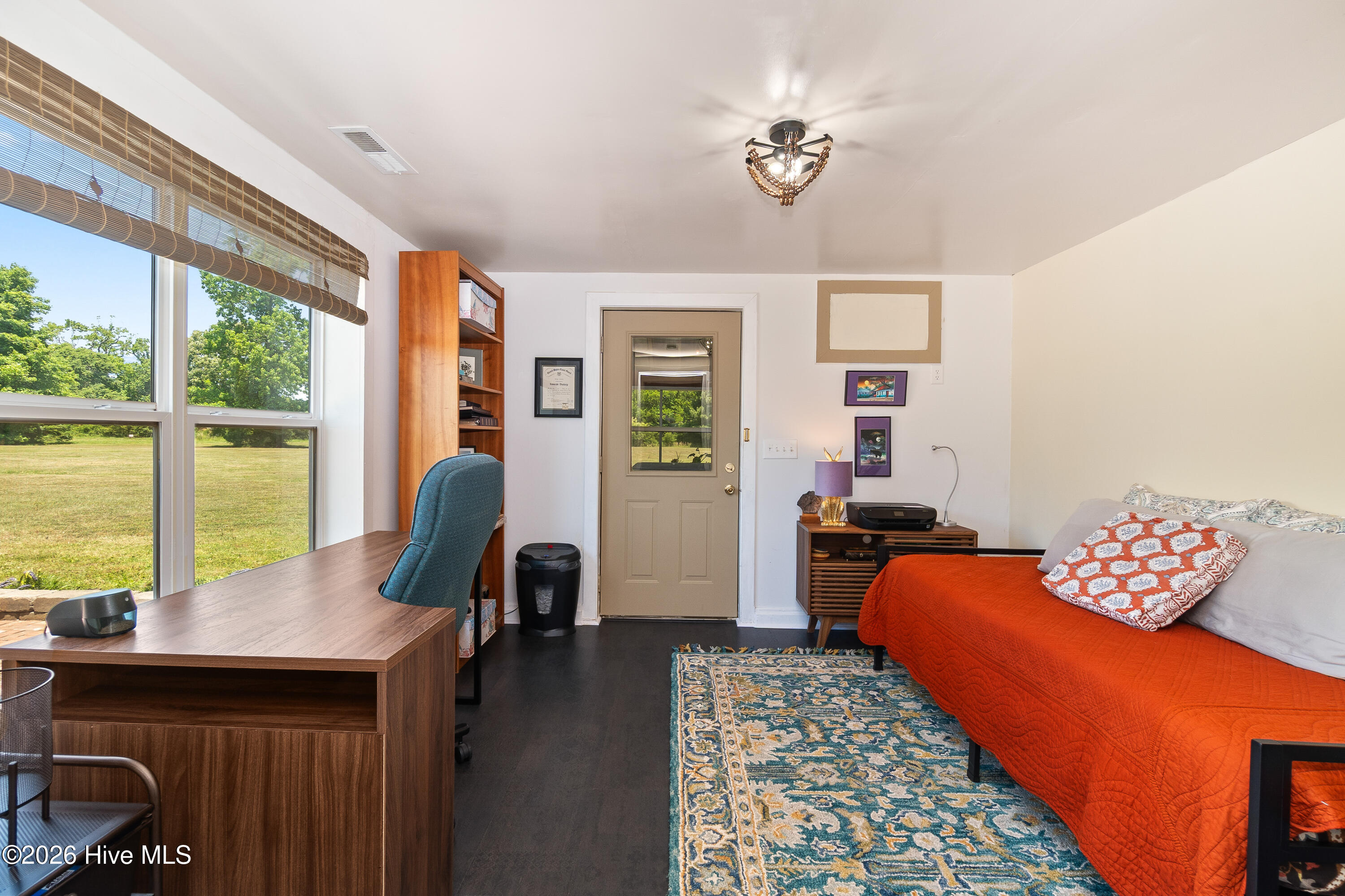 Office/ Small Bonus Room