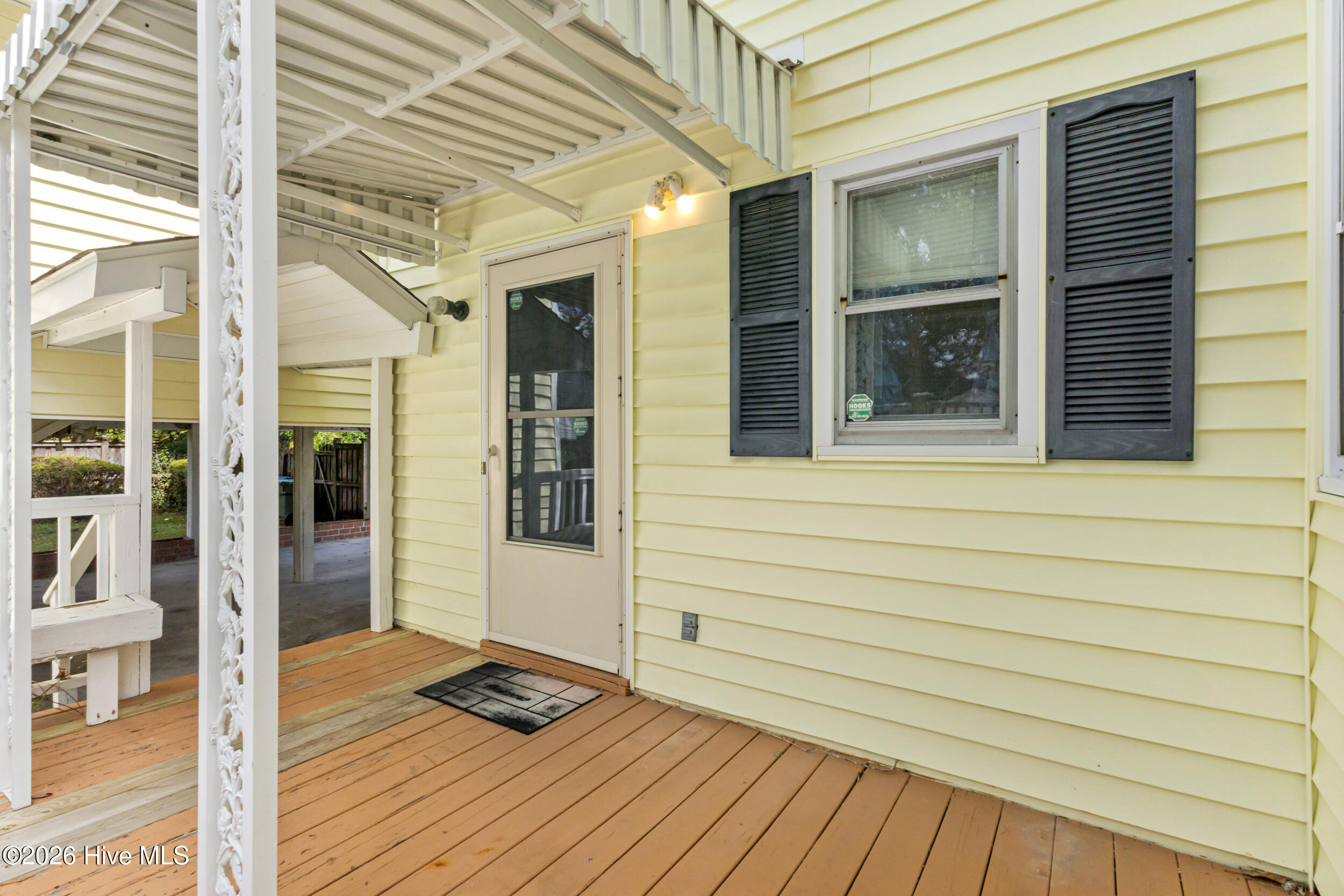 100556555 | Photo 27