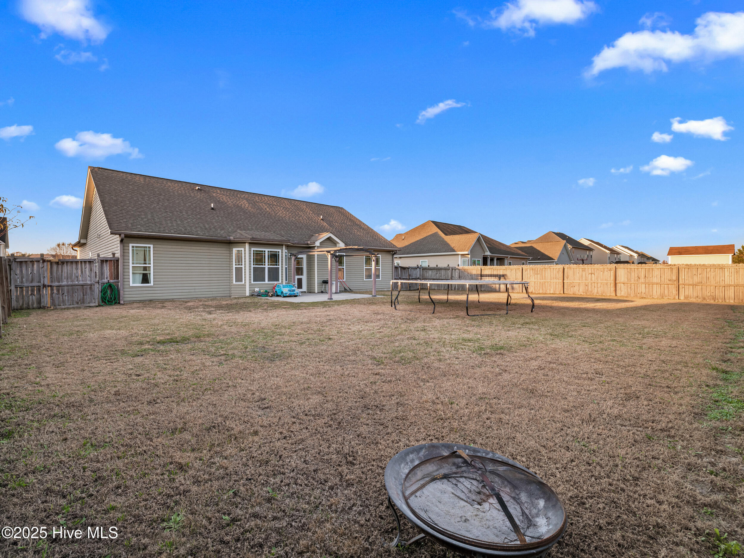 100543750 | Photo 36