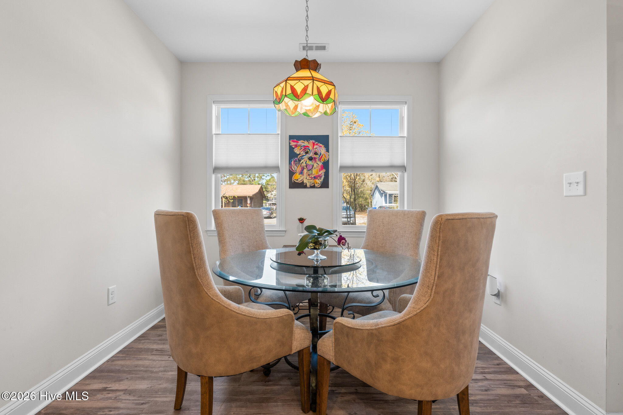 100564340 | Photo 12