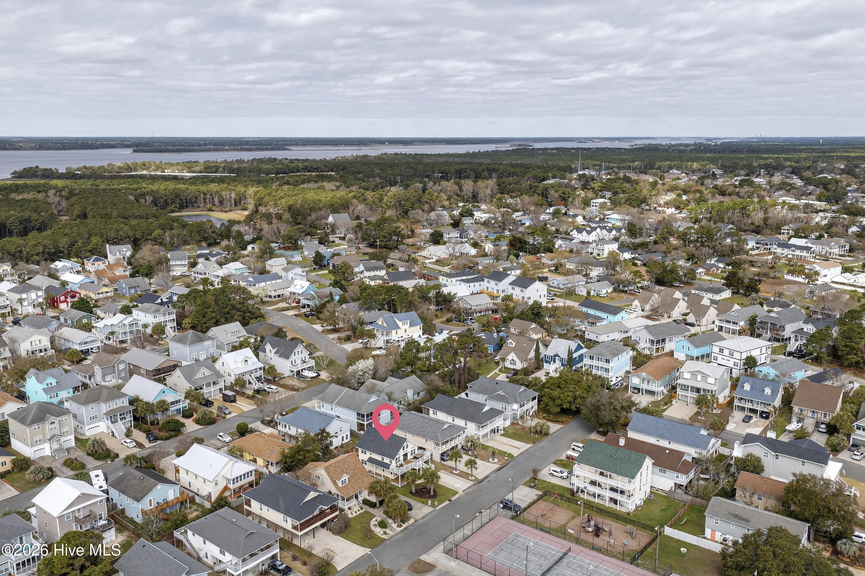 100562699 | Photo 56