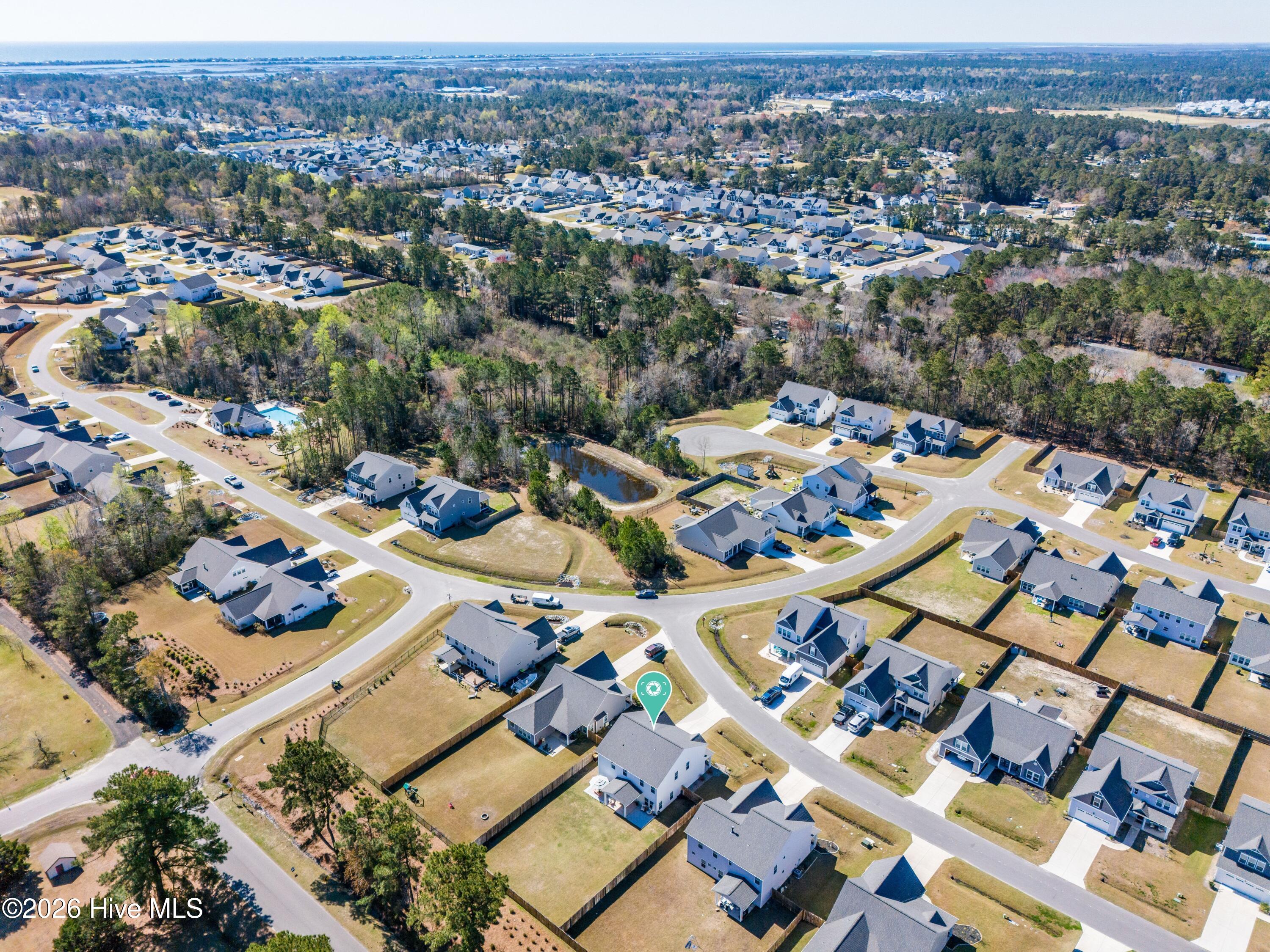 100562684 | Photo 58