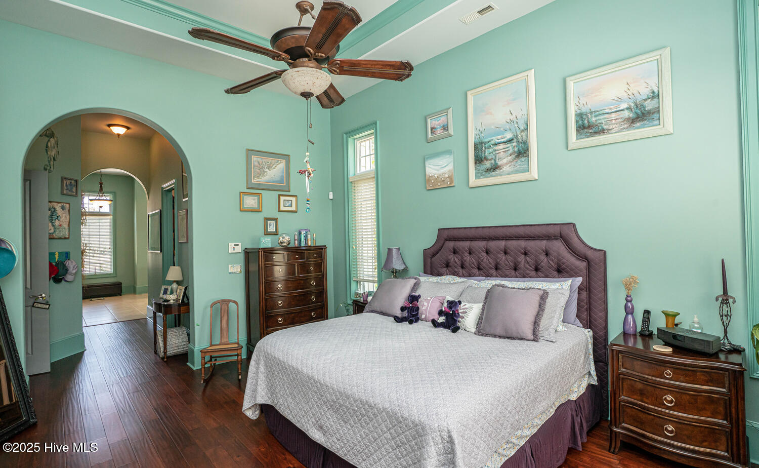 100554375 | Photo 20