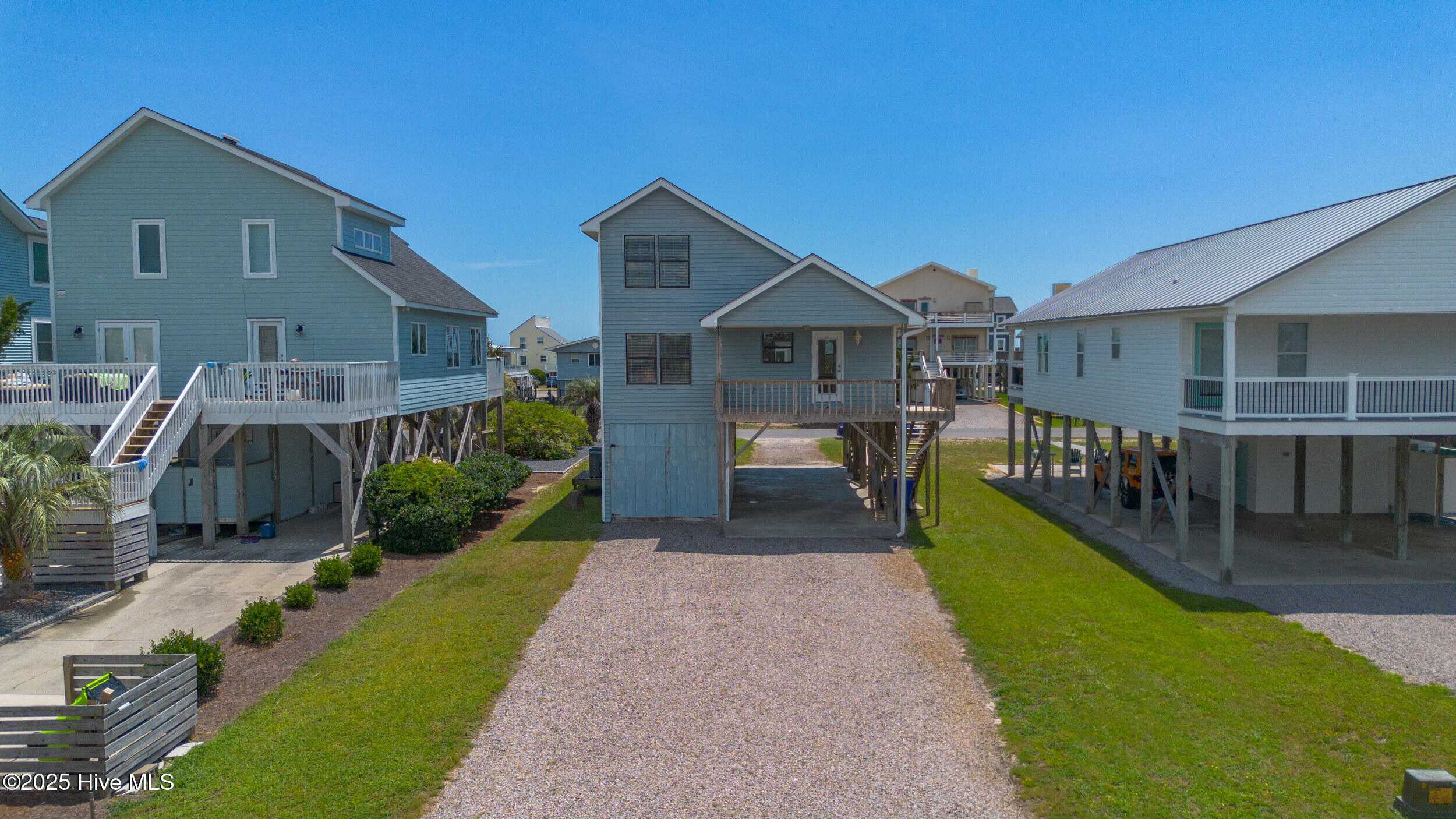 100521626 | Photo 37