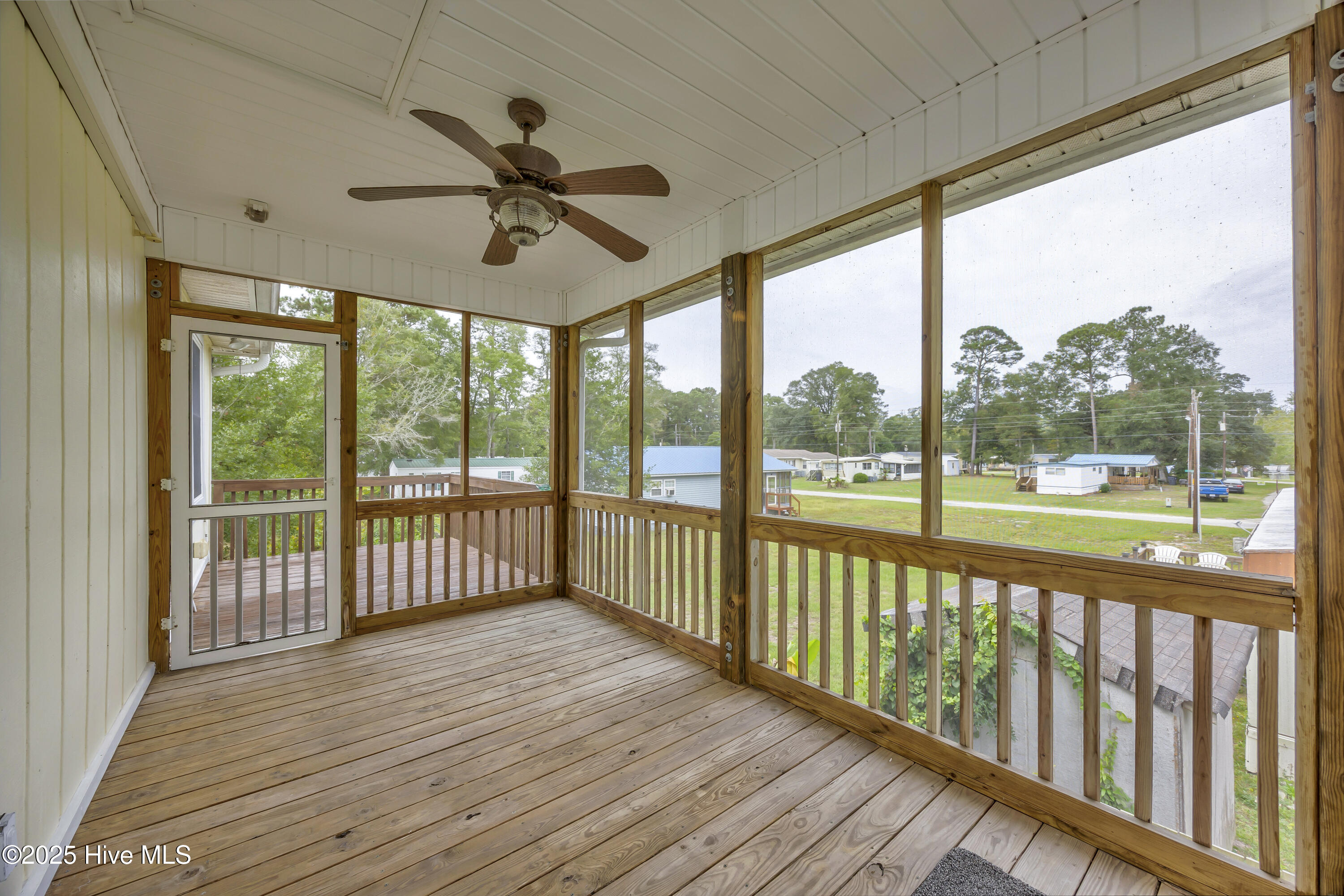 1968 Oak Street SW, Ocean Isle Beach, NC 28469 – photo 21: 021_img_7314_813