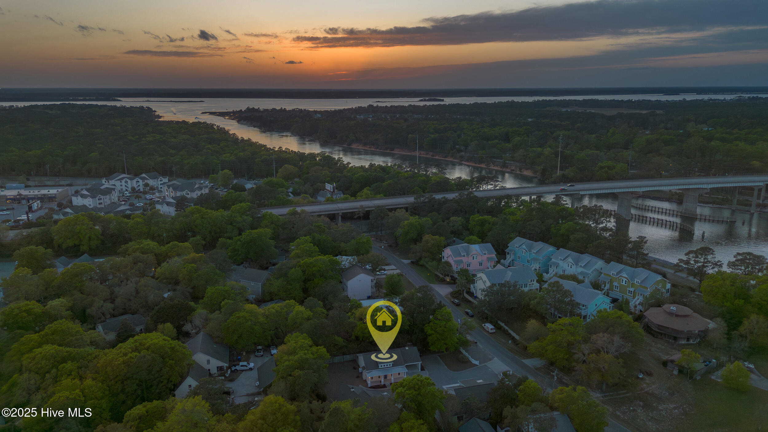 100499917 | Photo 27