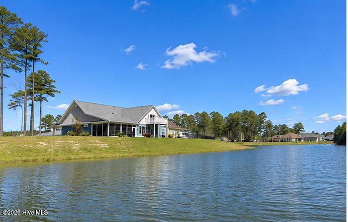 lake view back of house