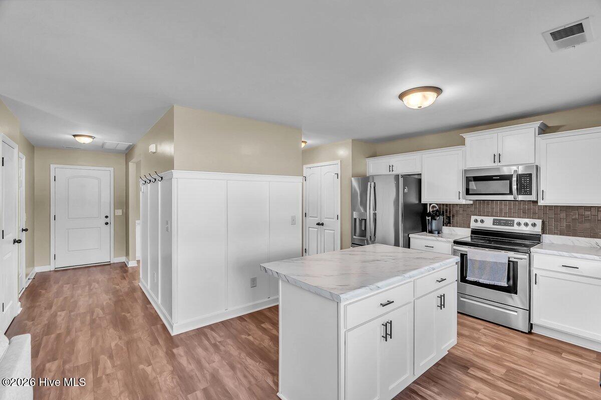 100558993 | Photo 20