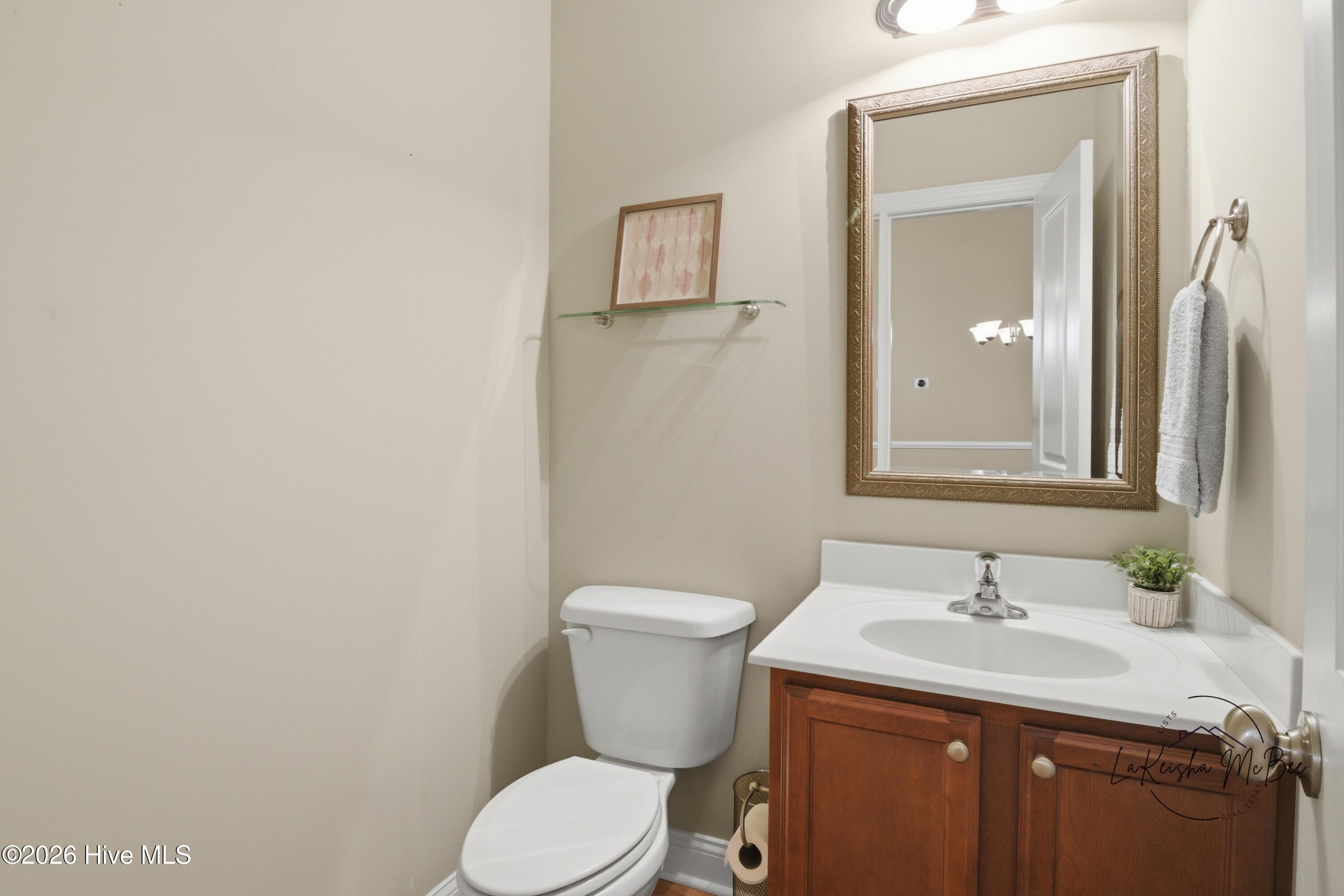 100553609 | Photo 19