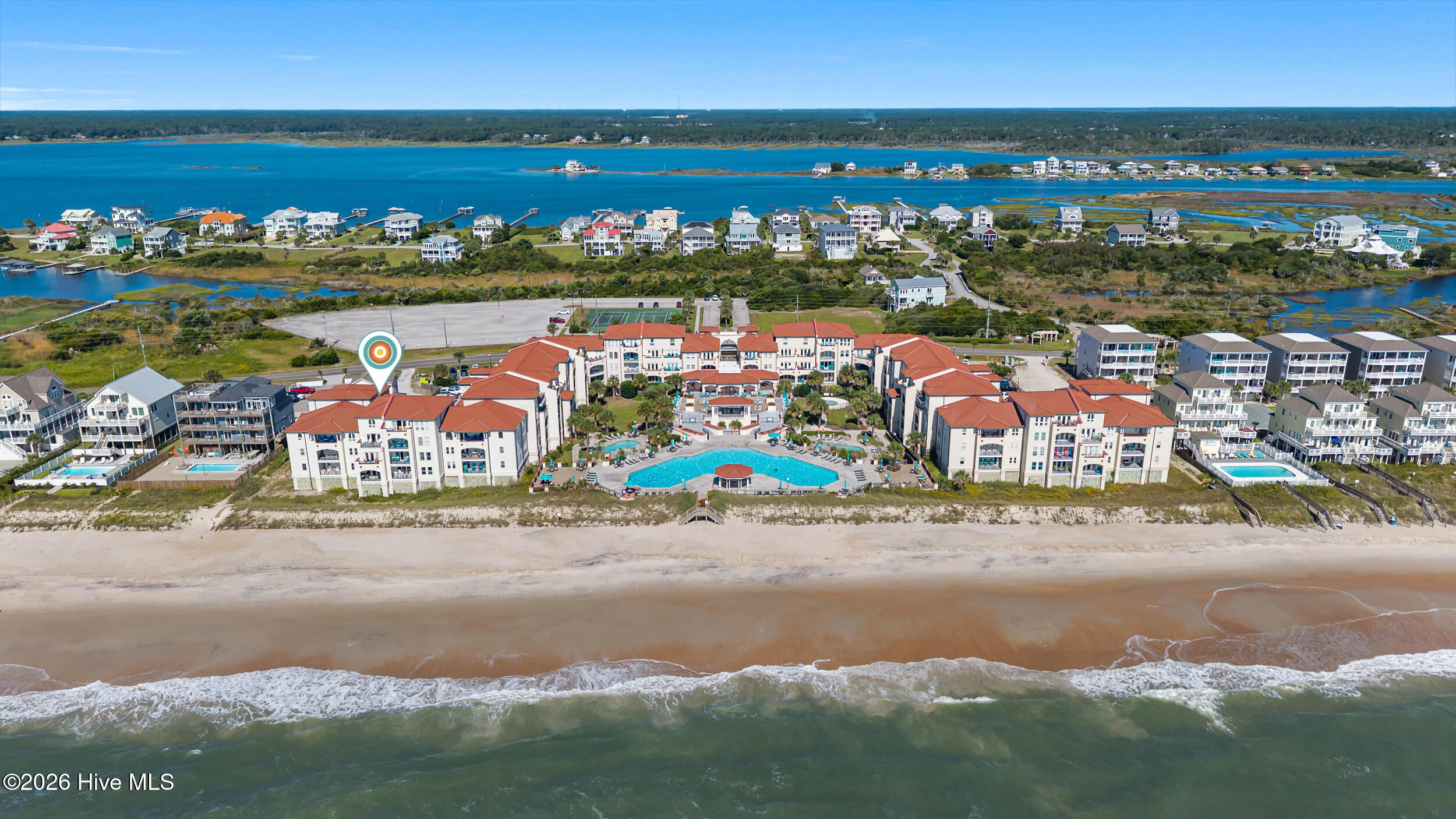 100566139 | Photo 40