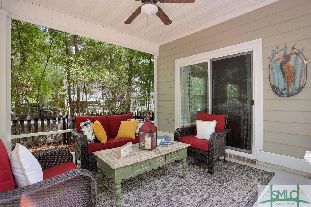 190 Blackjack Oak Drive E, Richmond Hill, GA, 31324