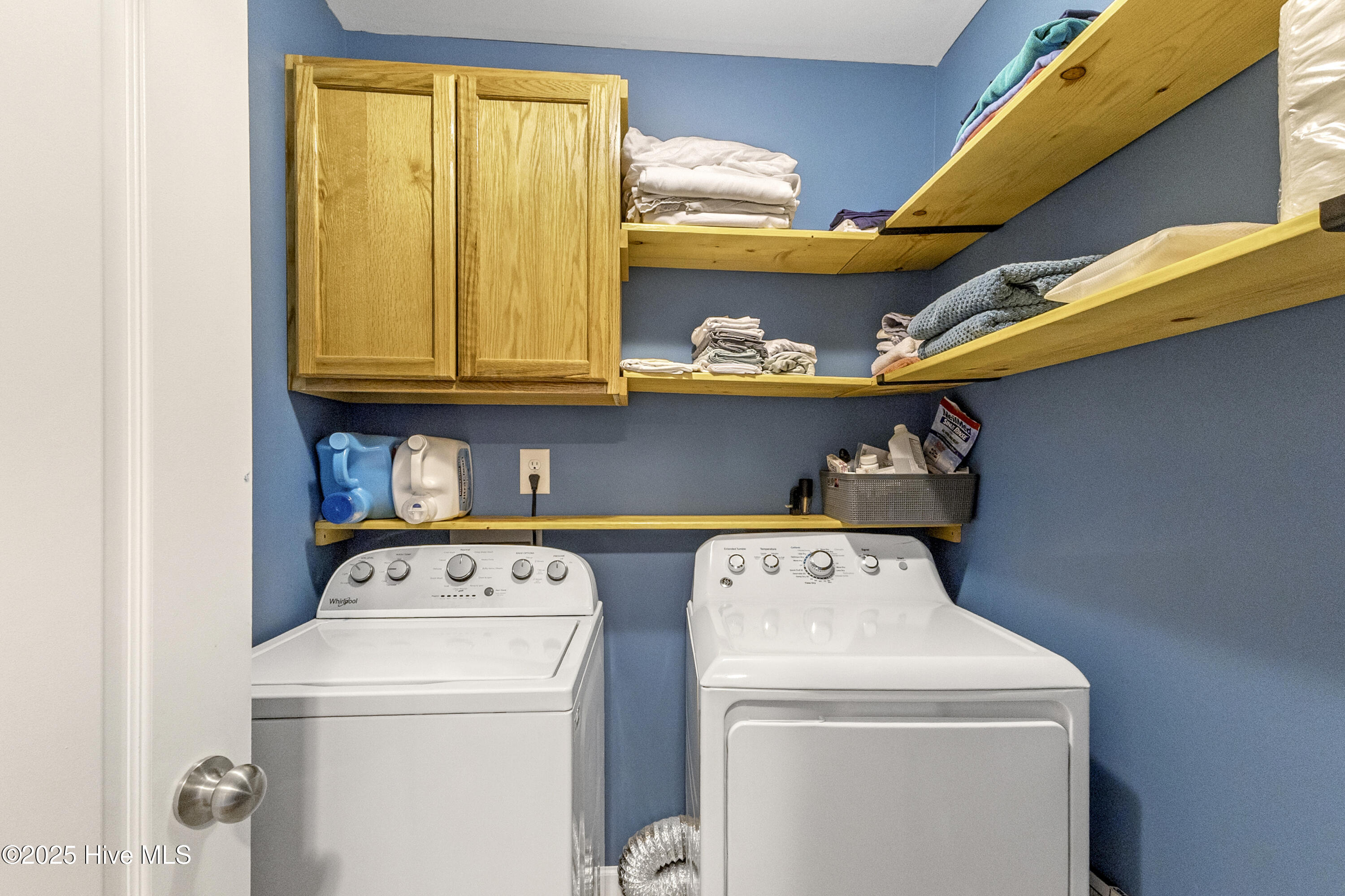 100544025 | Photo 17