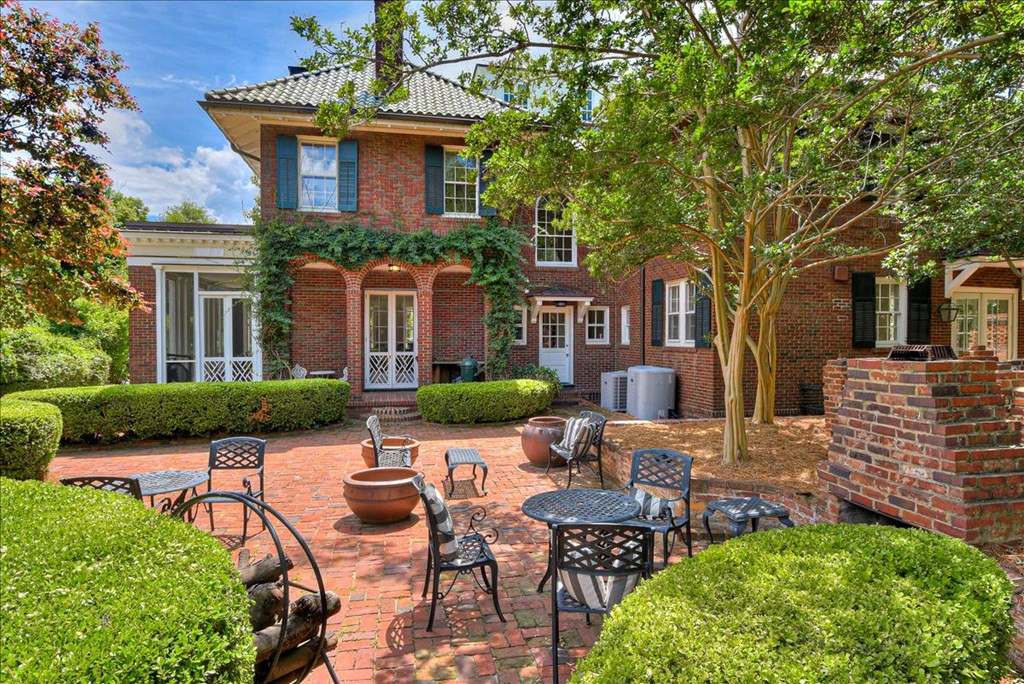 Rear Brick patio