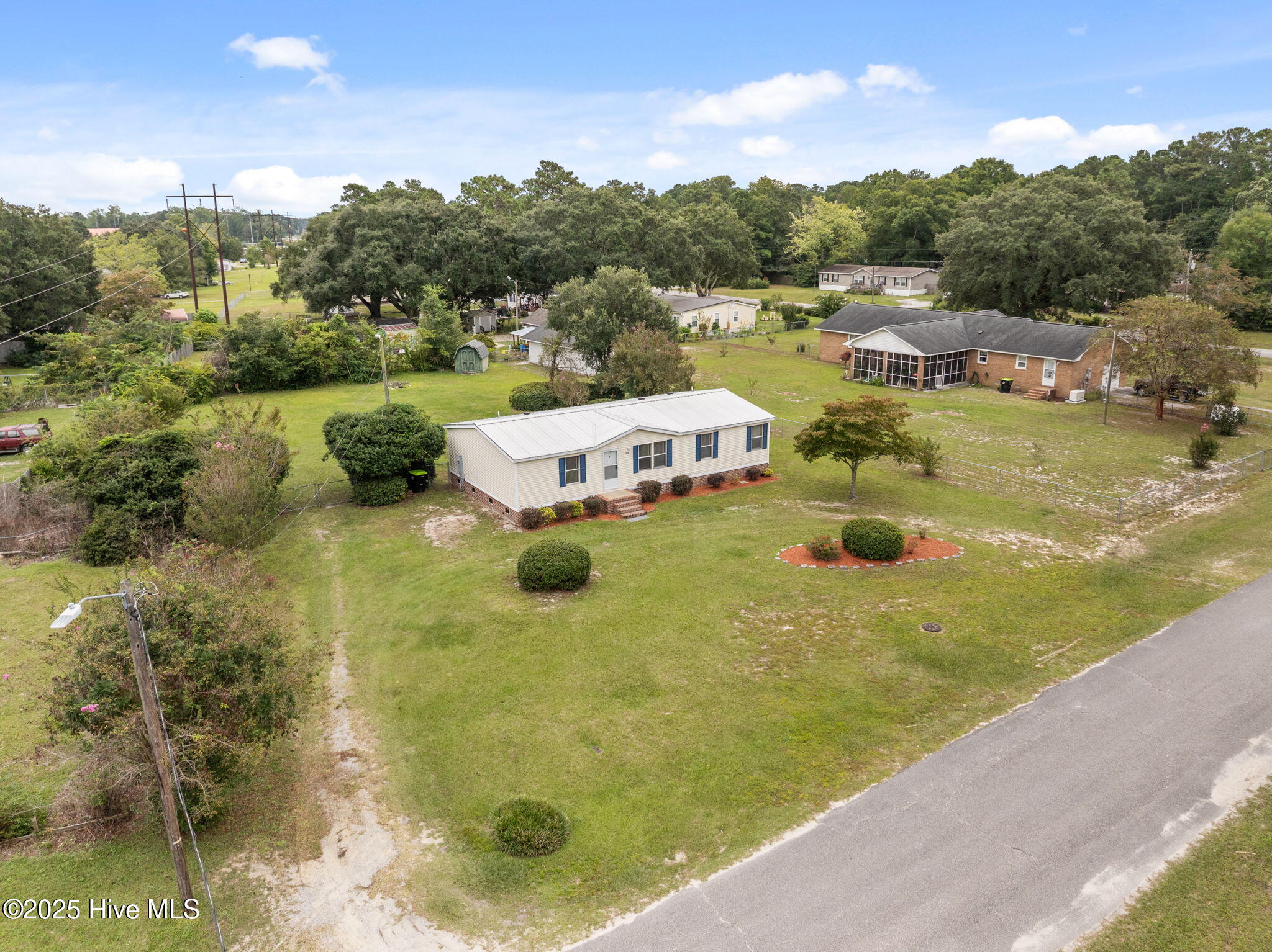 100530920 | Photo 24