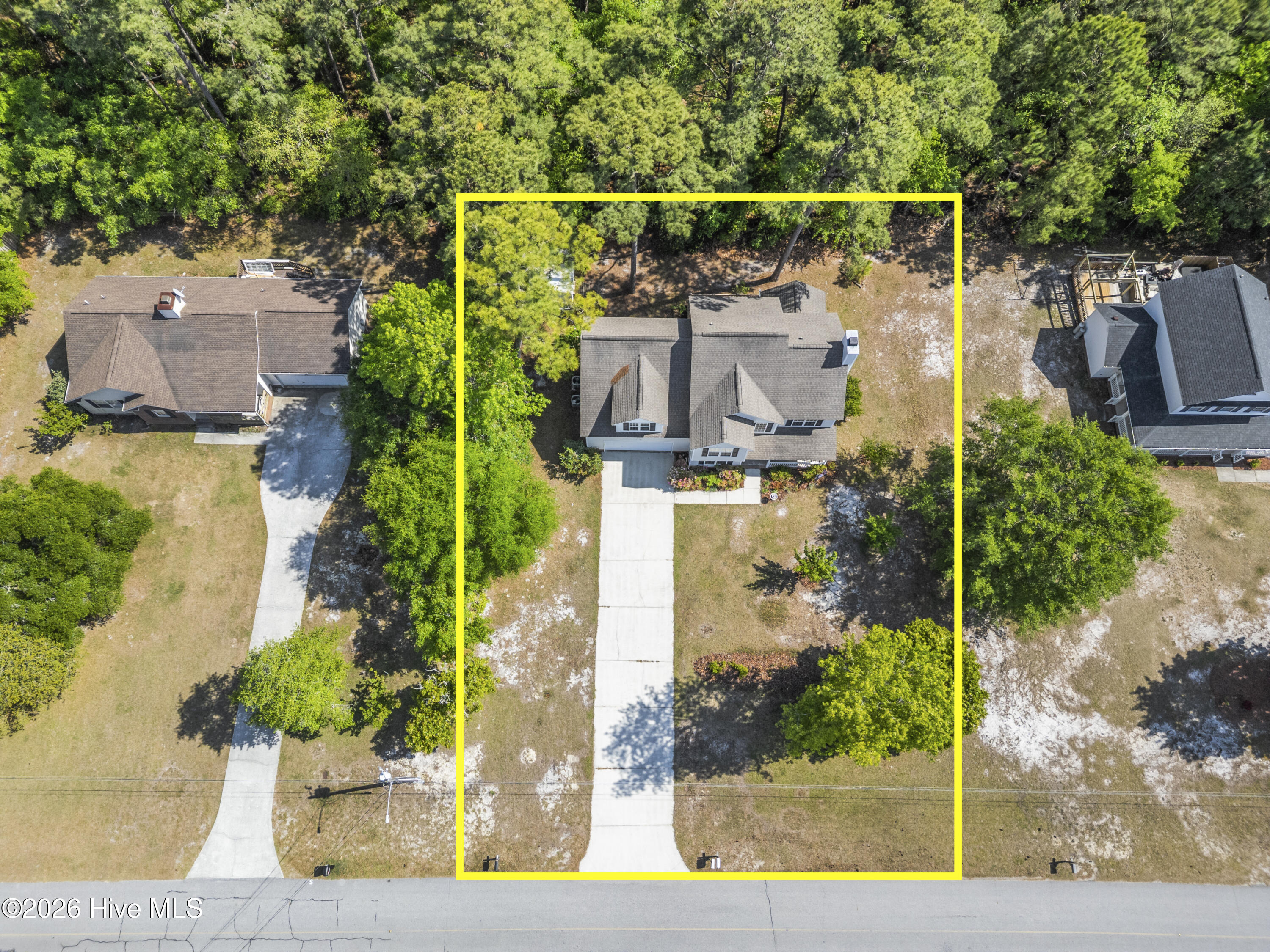 100570640 | Photo 61