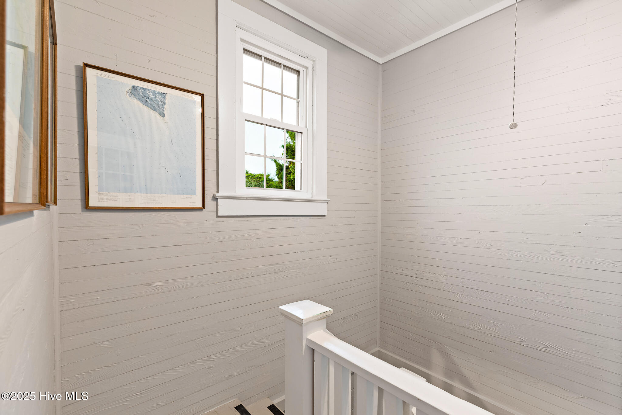 100531510 | Photo 43