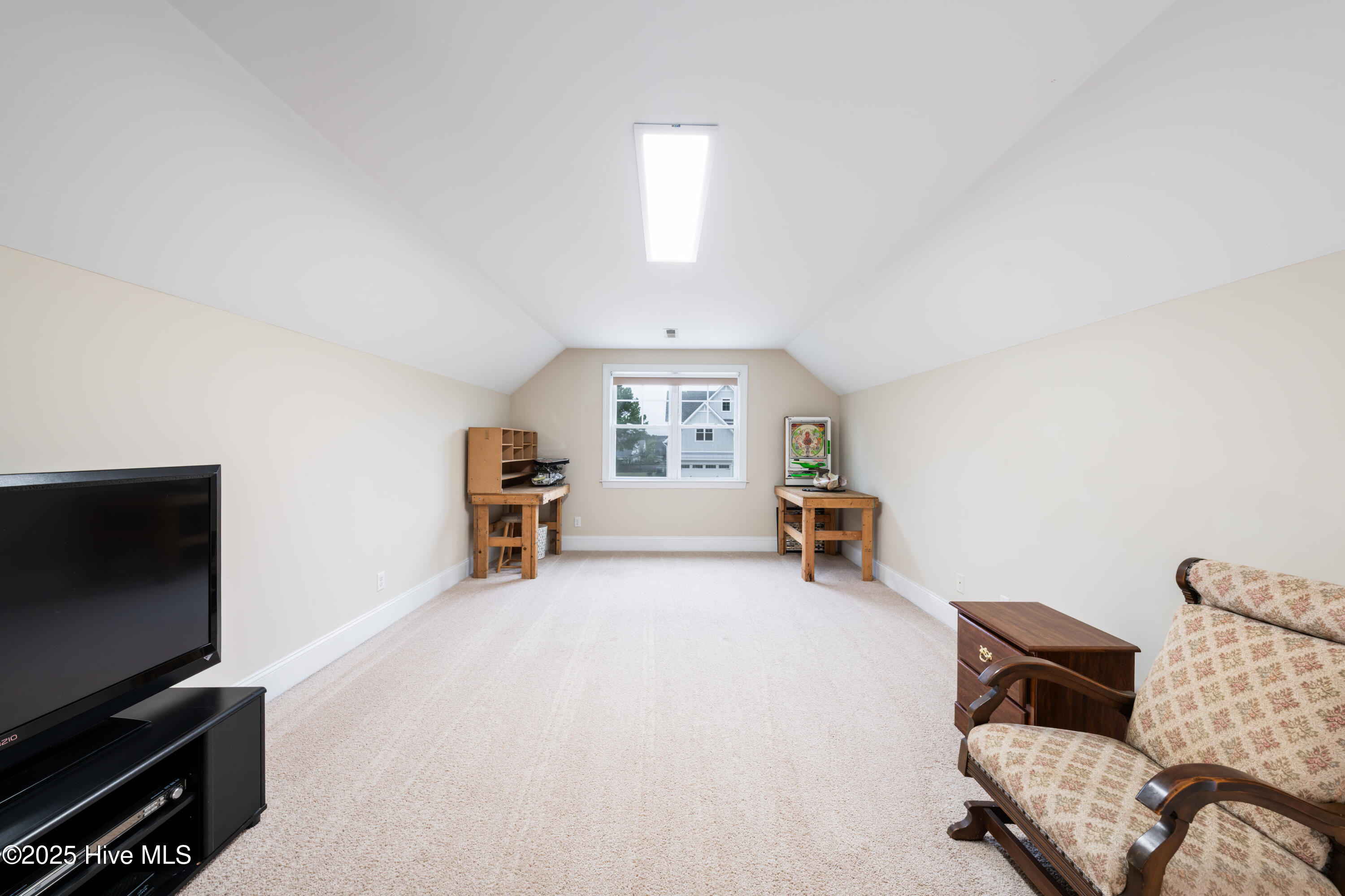 100532566 | Photo 39