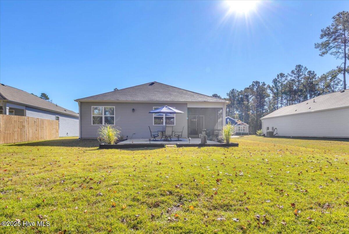 100539995 | Photo 52