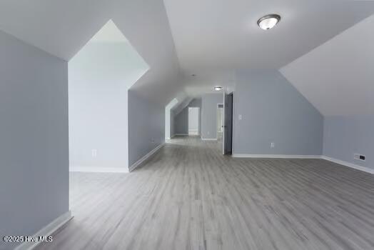 100512300 | Photo 29