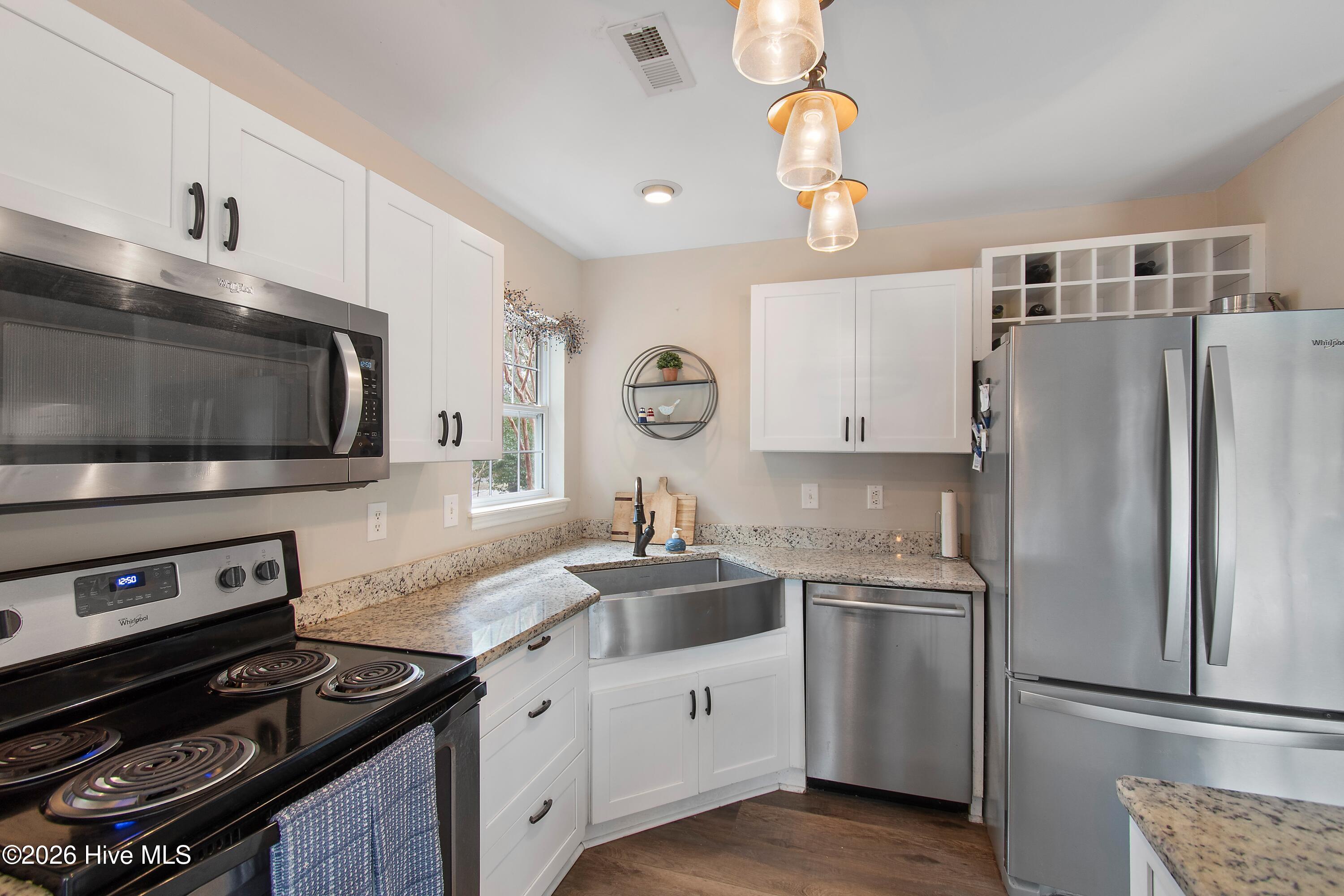 100559952 | Photo 21