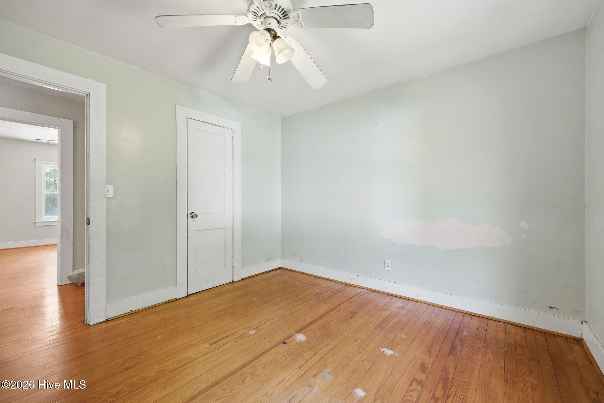 5250 Business Drive,Newport